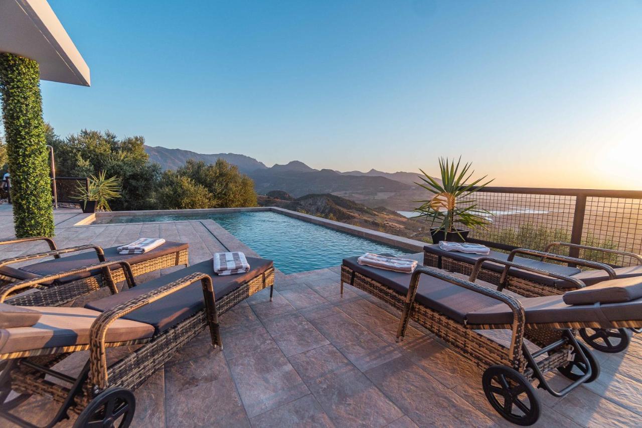 Villa Fahrenheit El Gastor