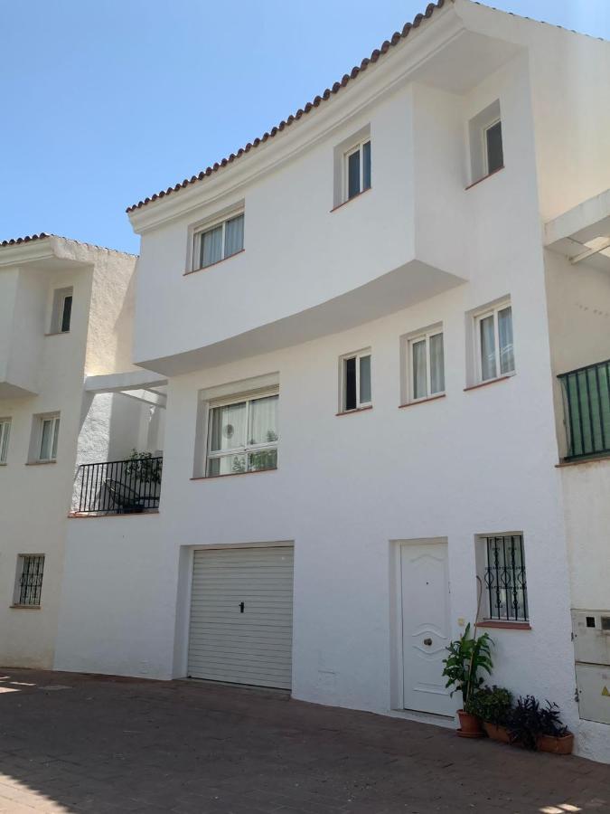 Agradable Adosado 3 Plantas Holiday home