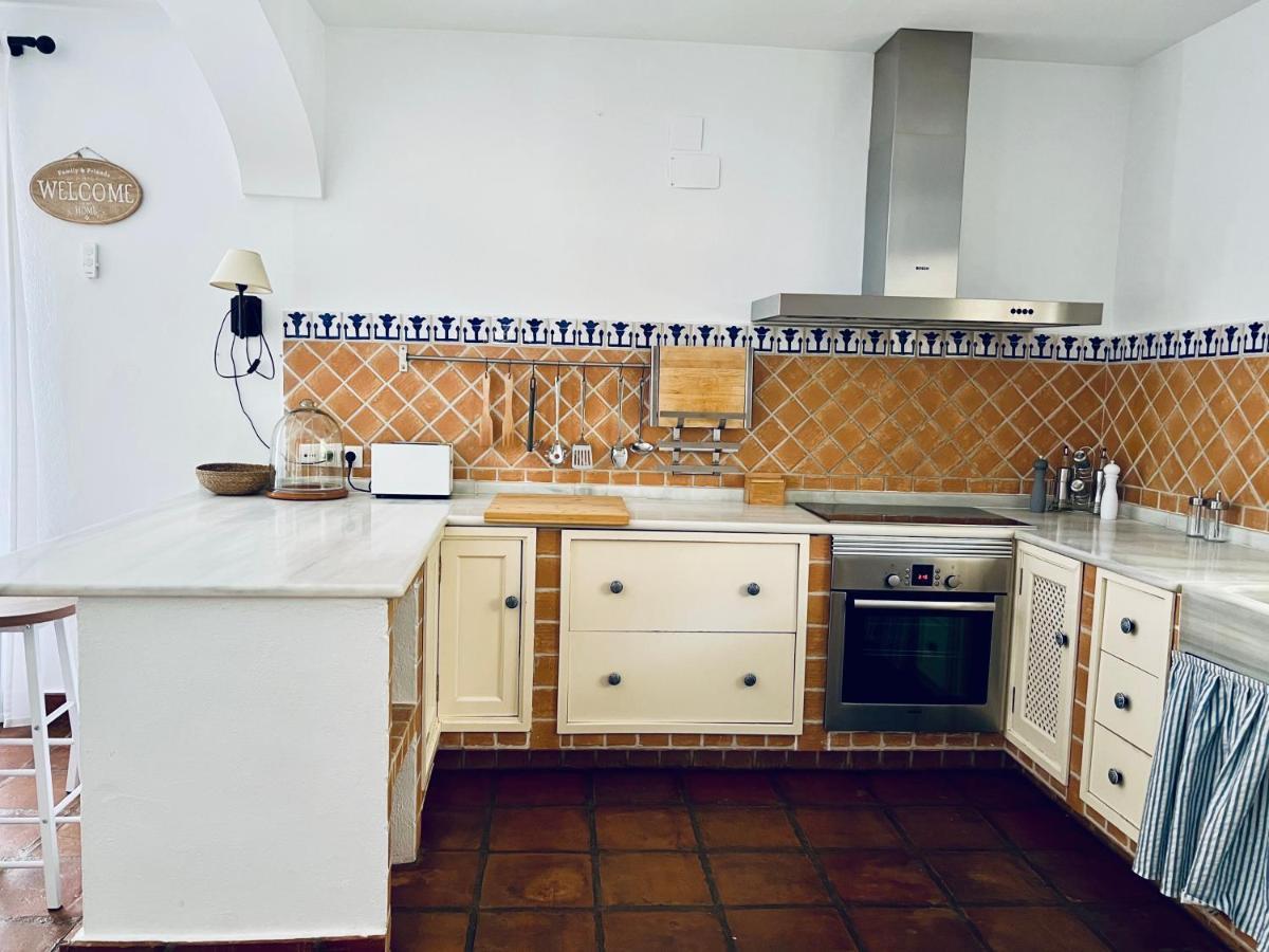 Aljaral, Espectacular,piscina,chimenea, Climatización, Wifi Сasa de vacaciones