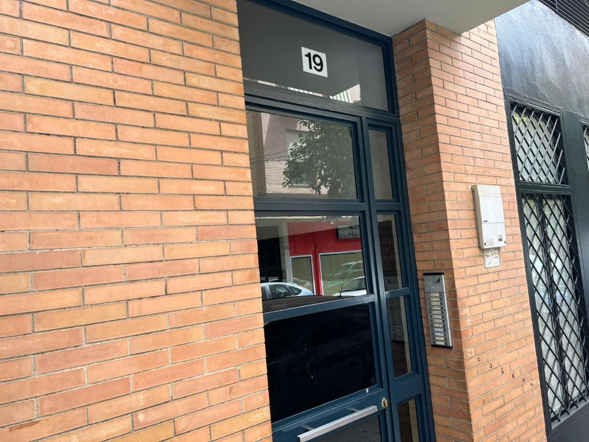 Apartamento Ciudad Jardín Con Parking *