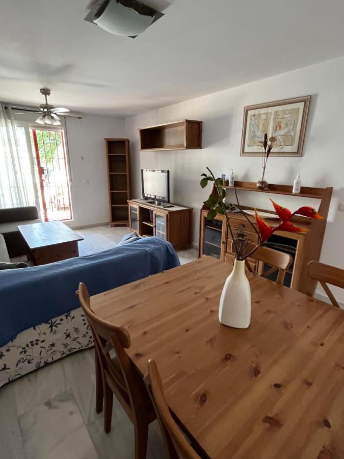 Apartamento De Verano A 3 Minutos De La Playa Torre Del Mar