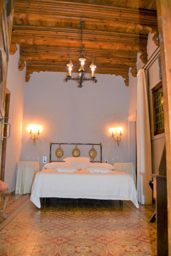 Lo Palauet De La Muralla