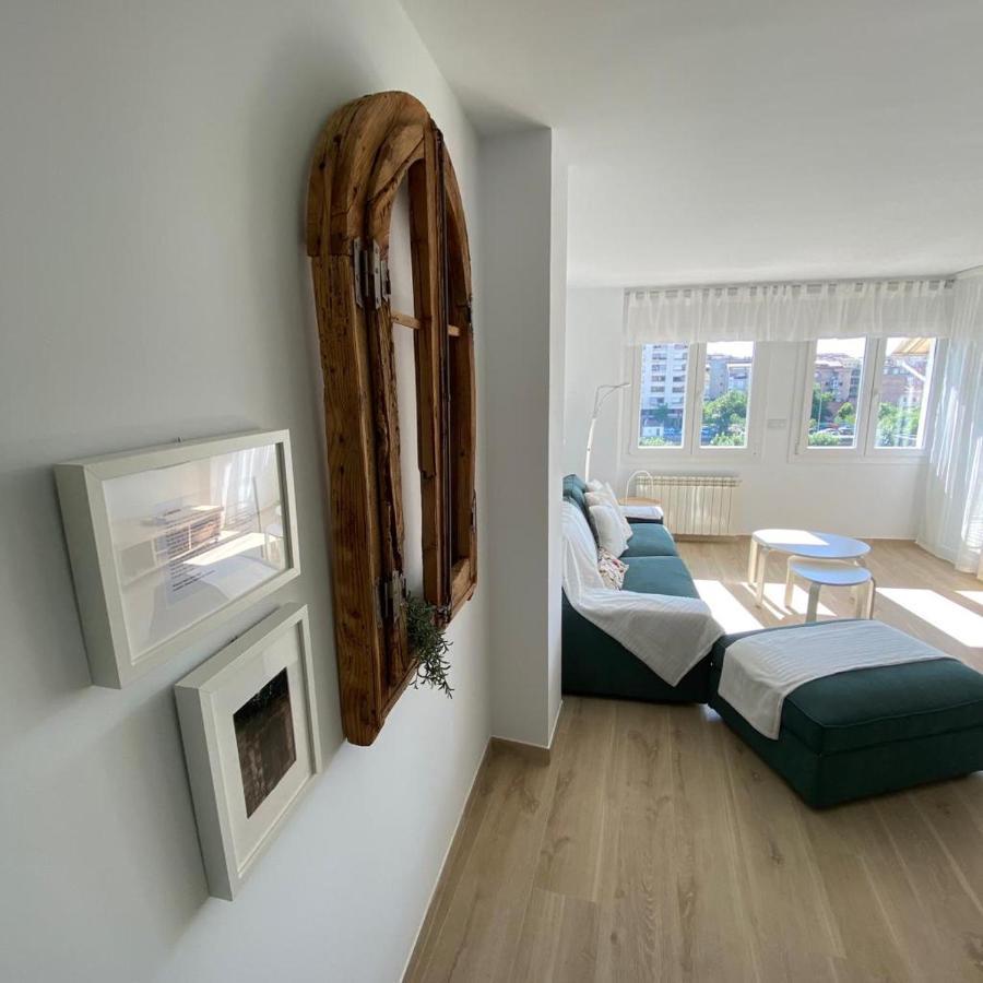 Apartment Completamente Reformado En El Casco Antiguo Con Vistas Al Rio Balaguer
