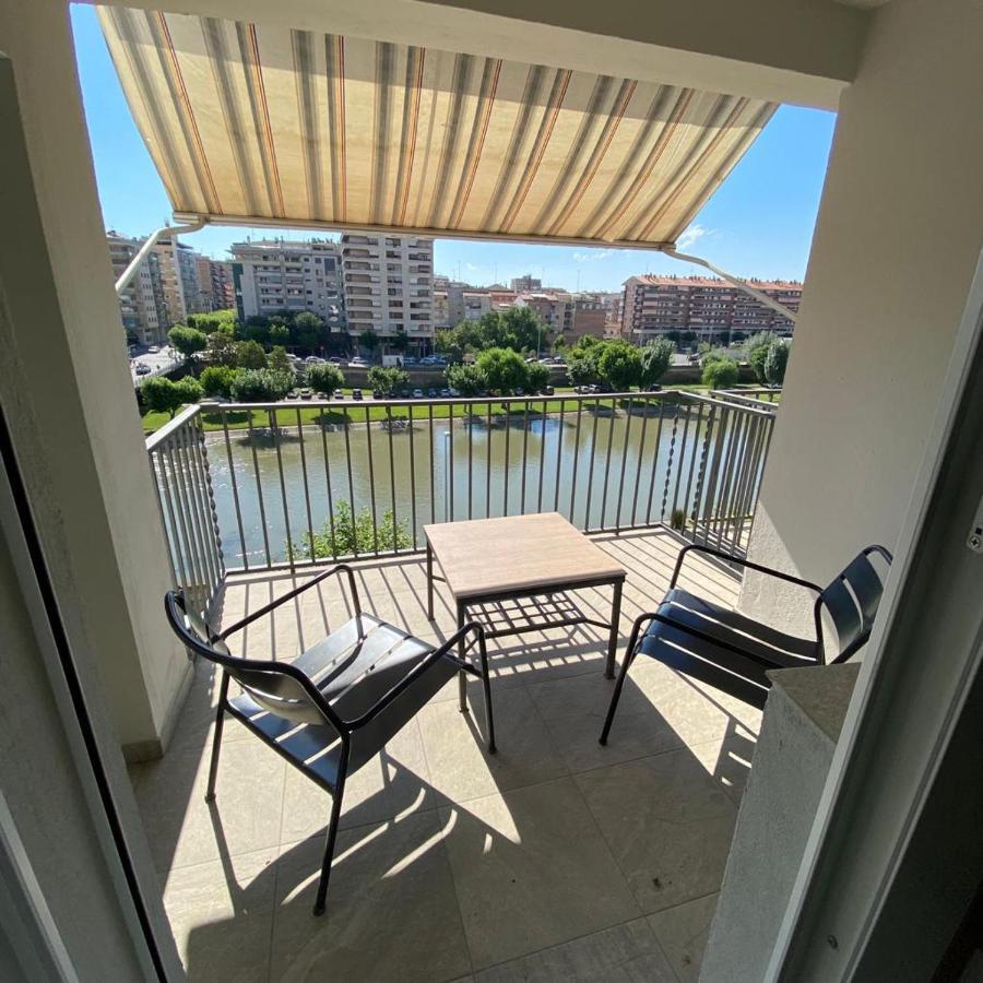 Apartment Completamente Reformado En El Casco Antiguo Con Vistas Al Rio *