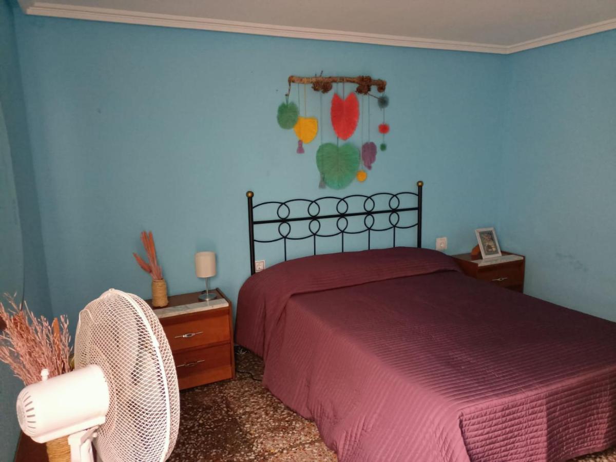 Elche, Valenciana. Homestay