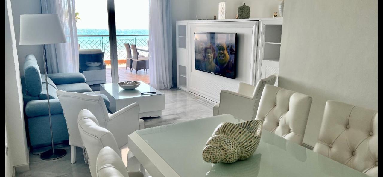 Apartamento Mi Capricho C16 Beachfront Sitio de Calahonda