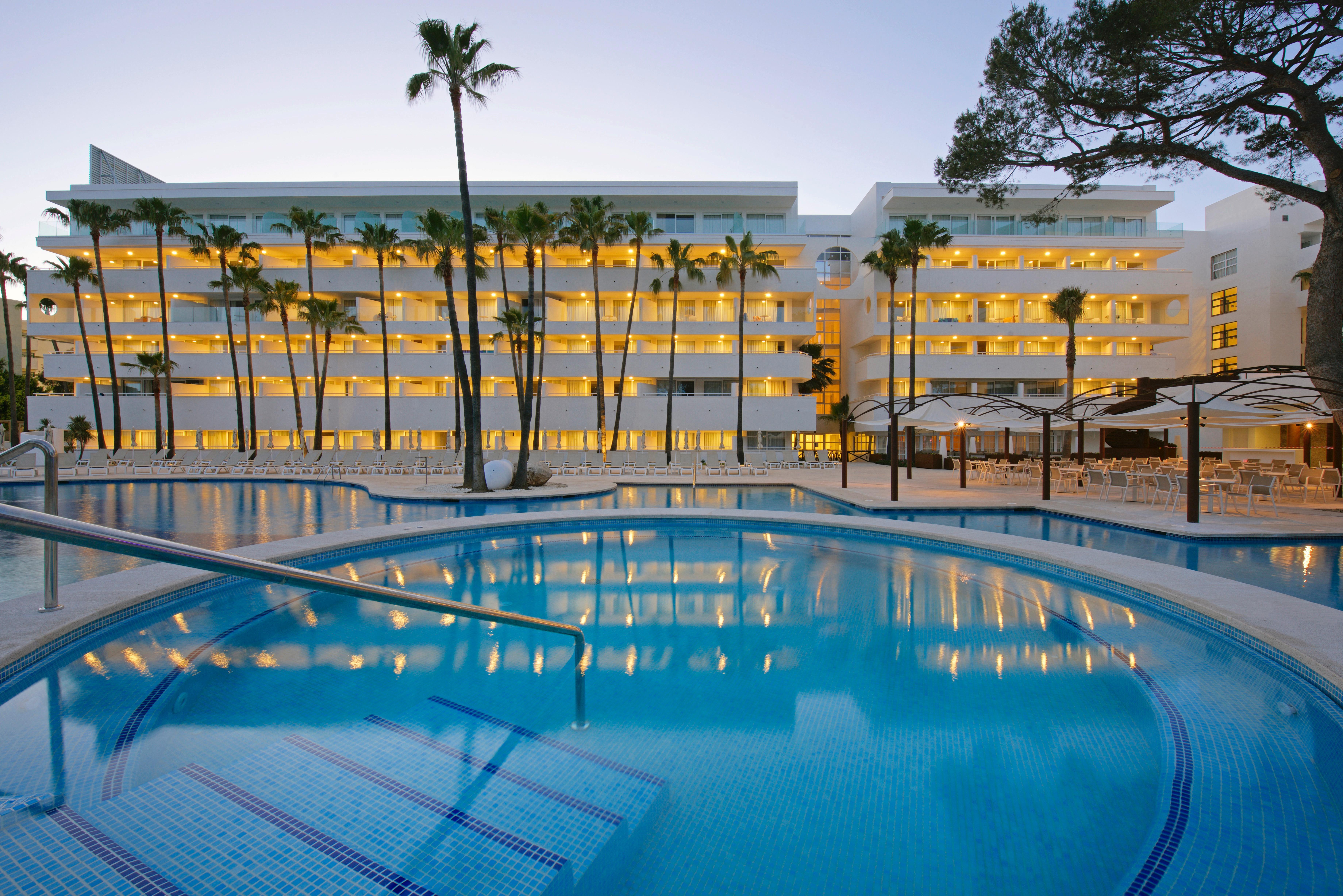 Iberostar Cristina Hotel 4*