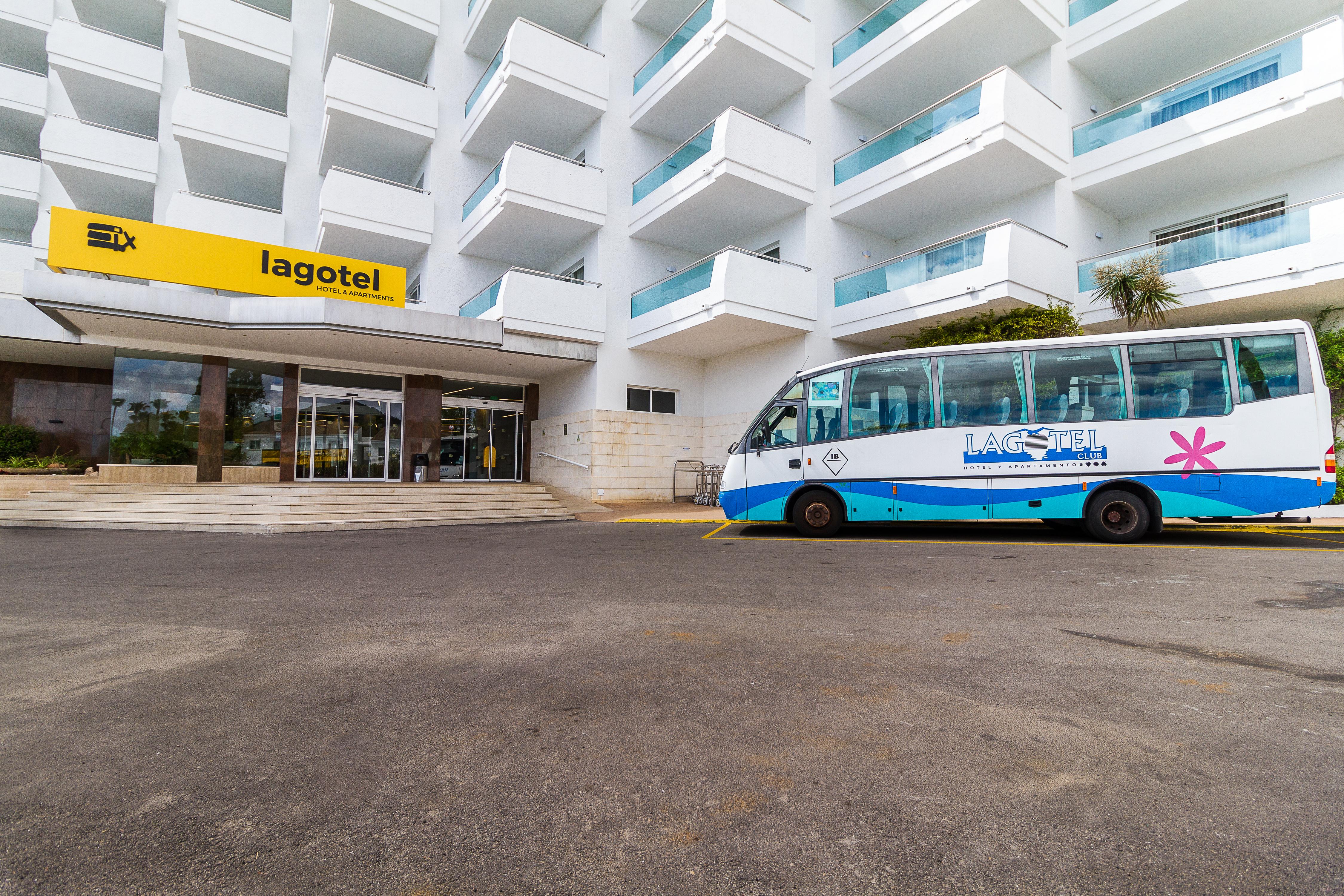 Eix Lagotel Apartahotel 4*