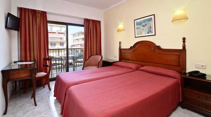 Hotel Amoros