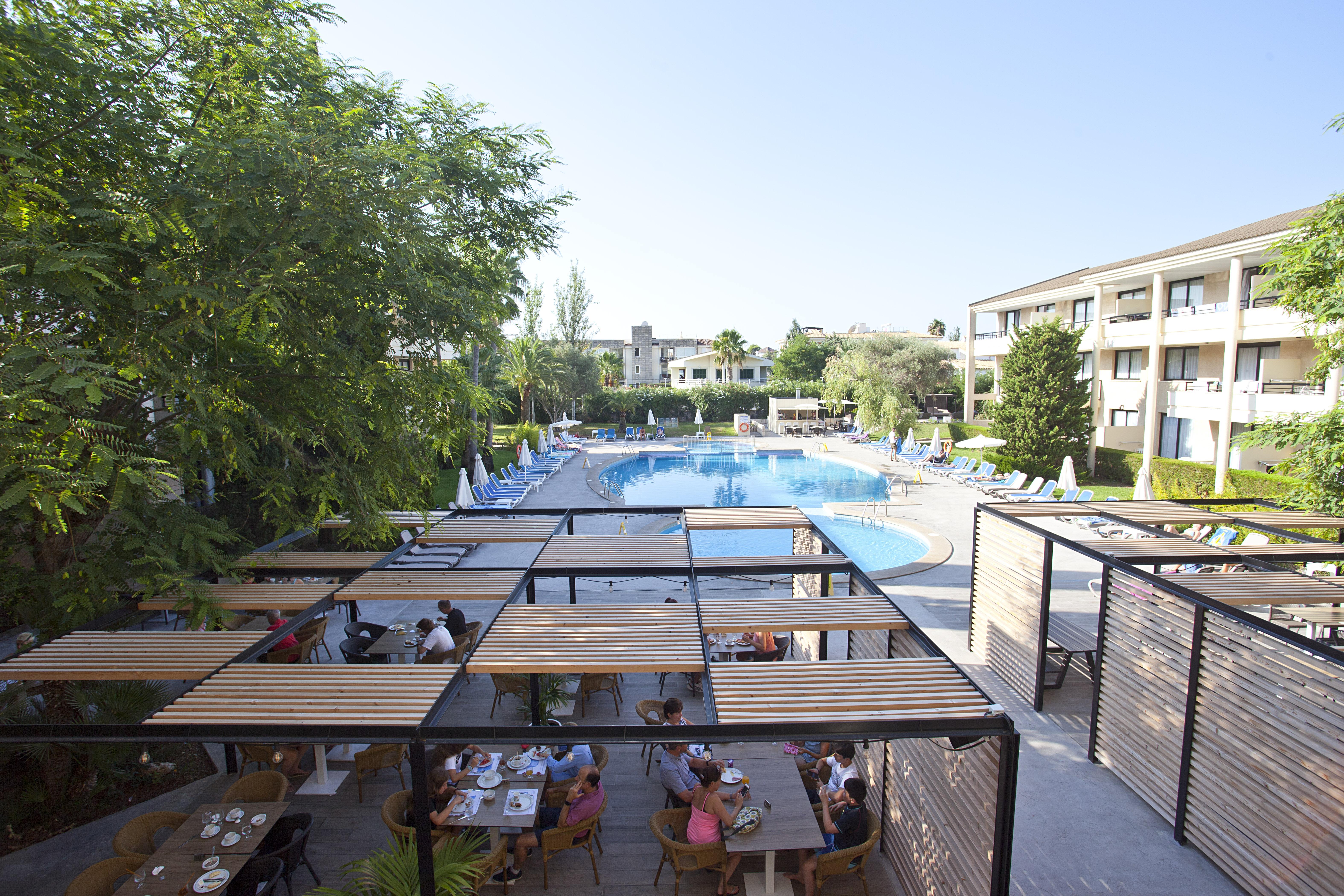 Apartahotel Bahia Pollensa 4*