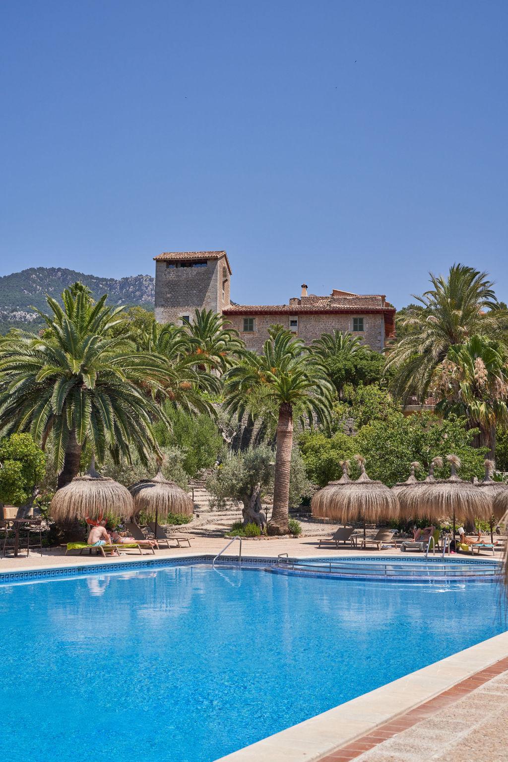 Hotel Es Port