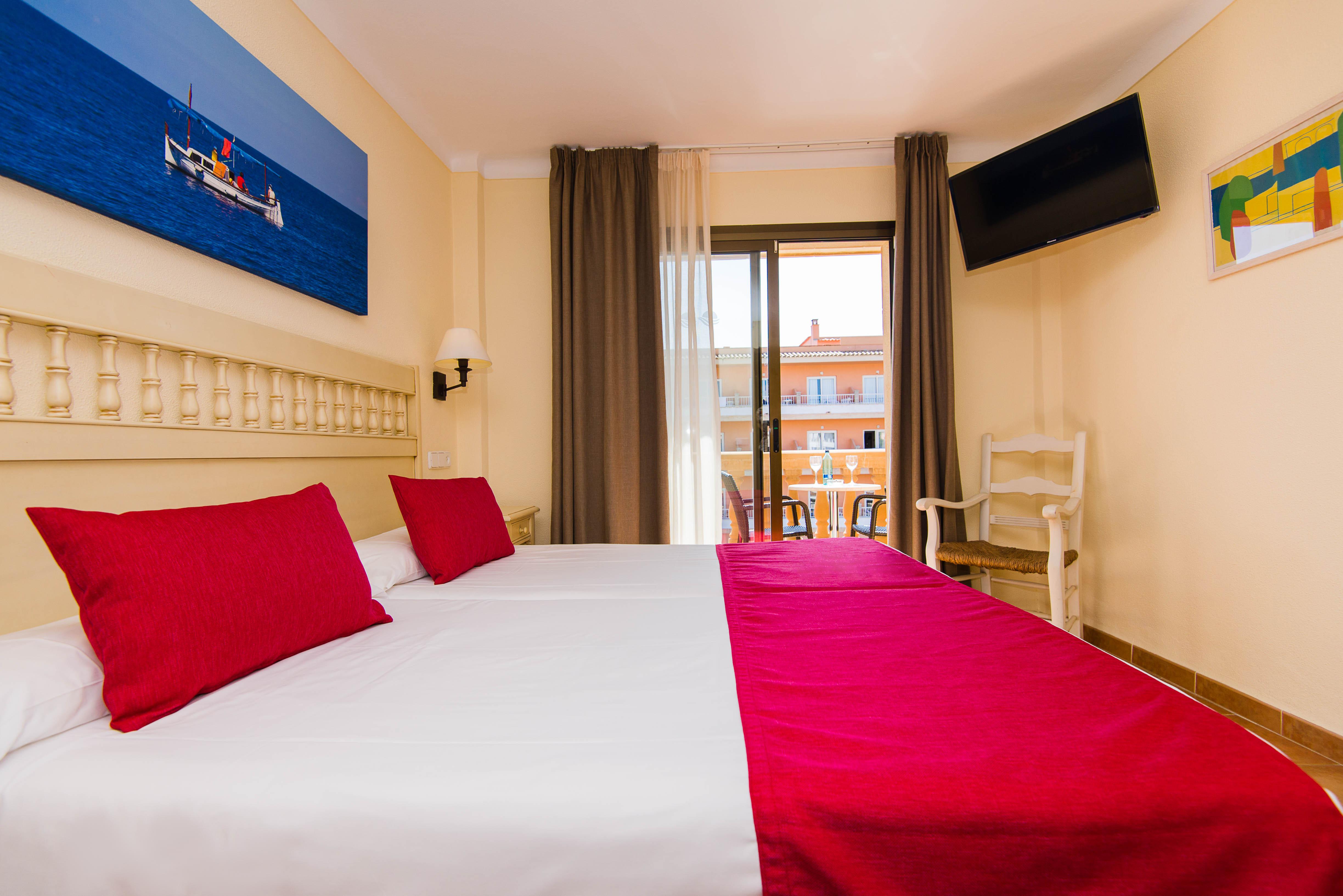 Bell Port Hotel 3*