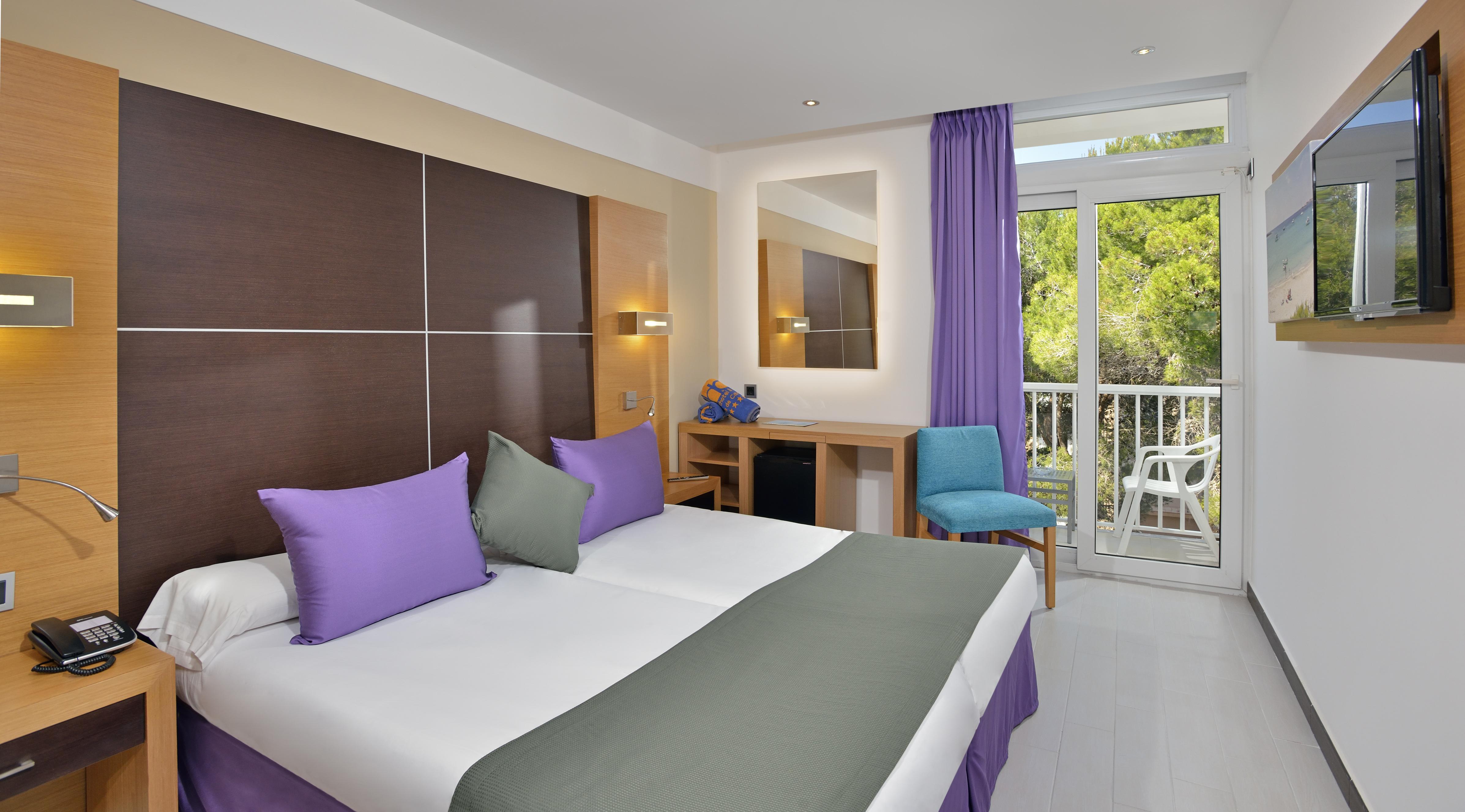 Hotel Isla De Cabrera