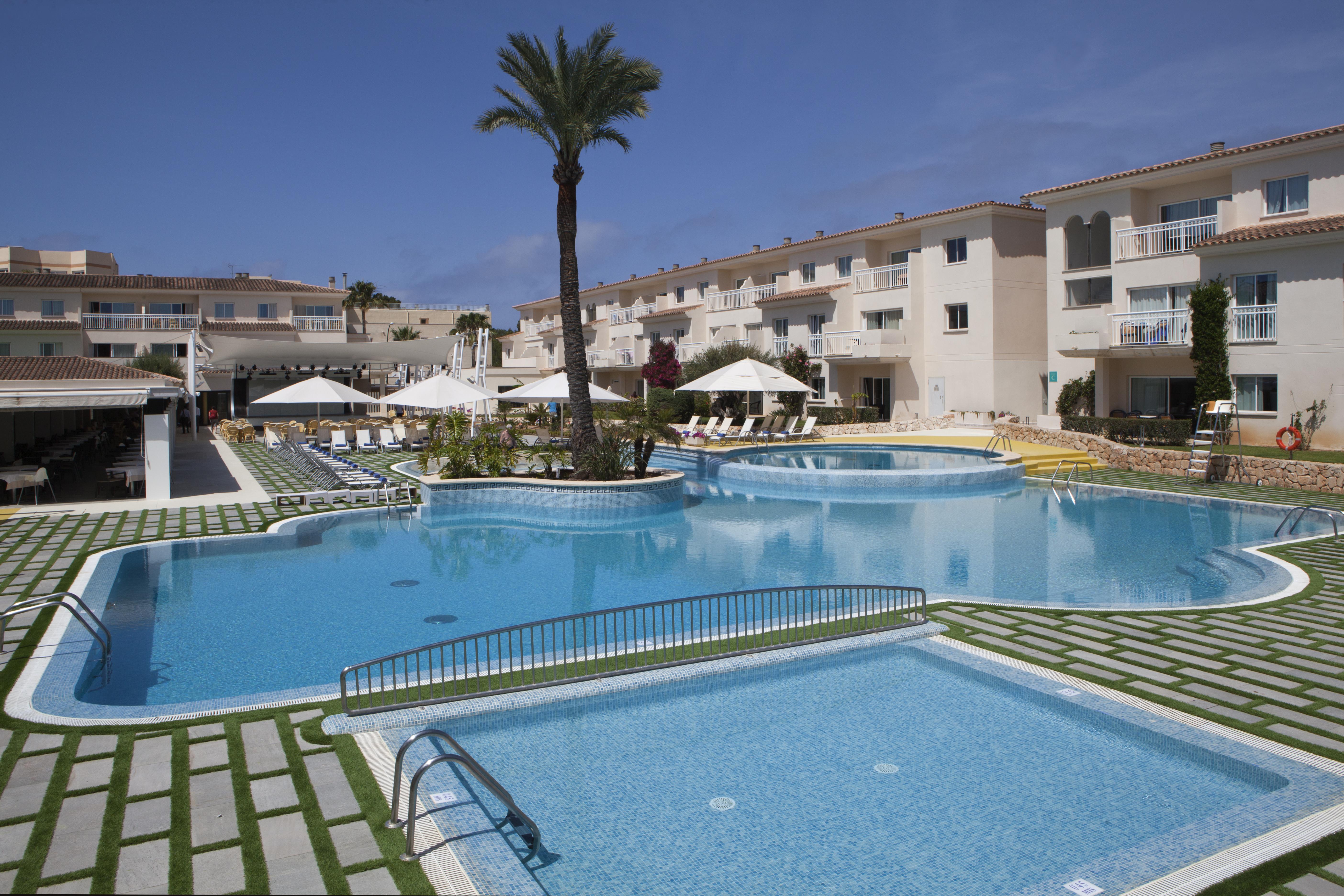 Hotel Isla De Cabrera