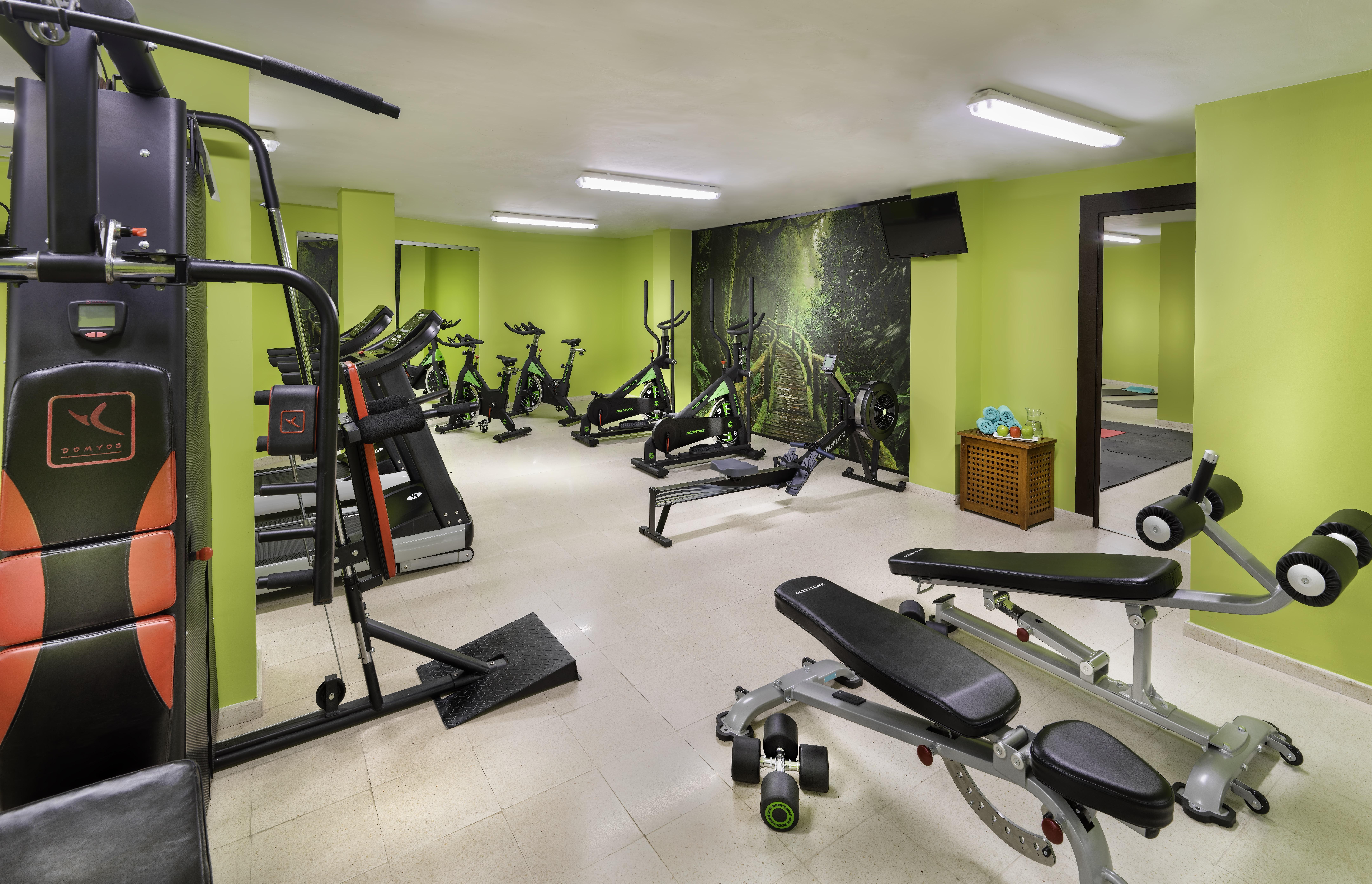 Hotel Regency Country Club, 3*