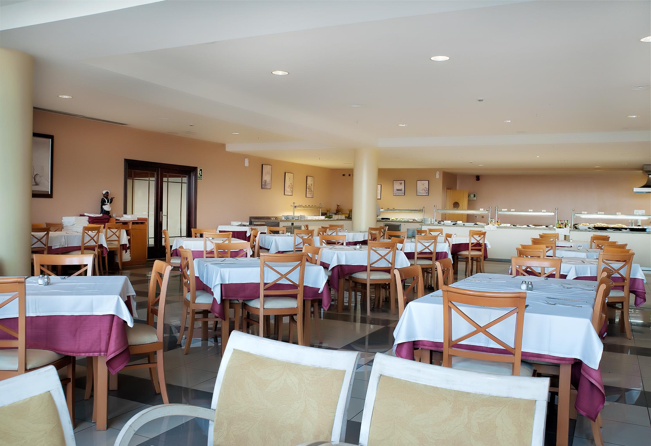 Hotel Grand Muthu Golf Plaza &