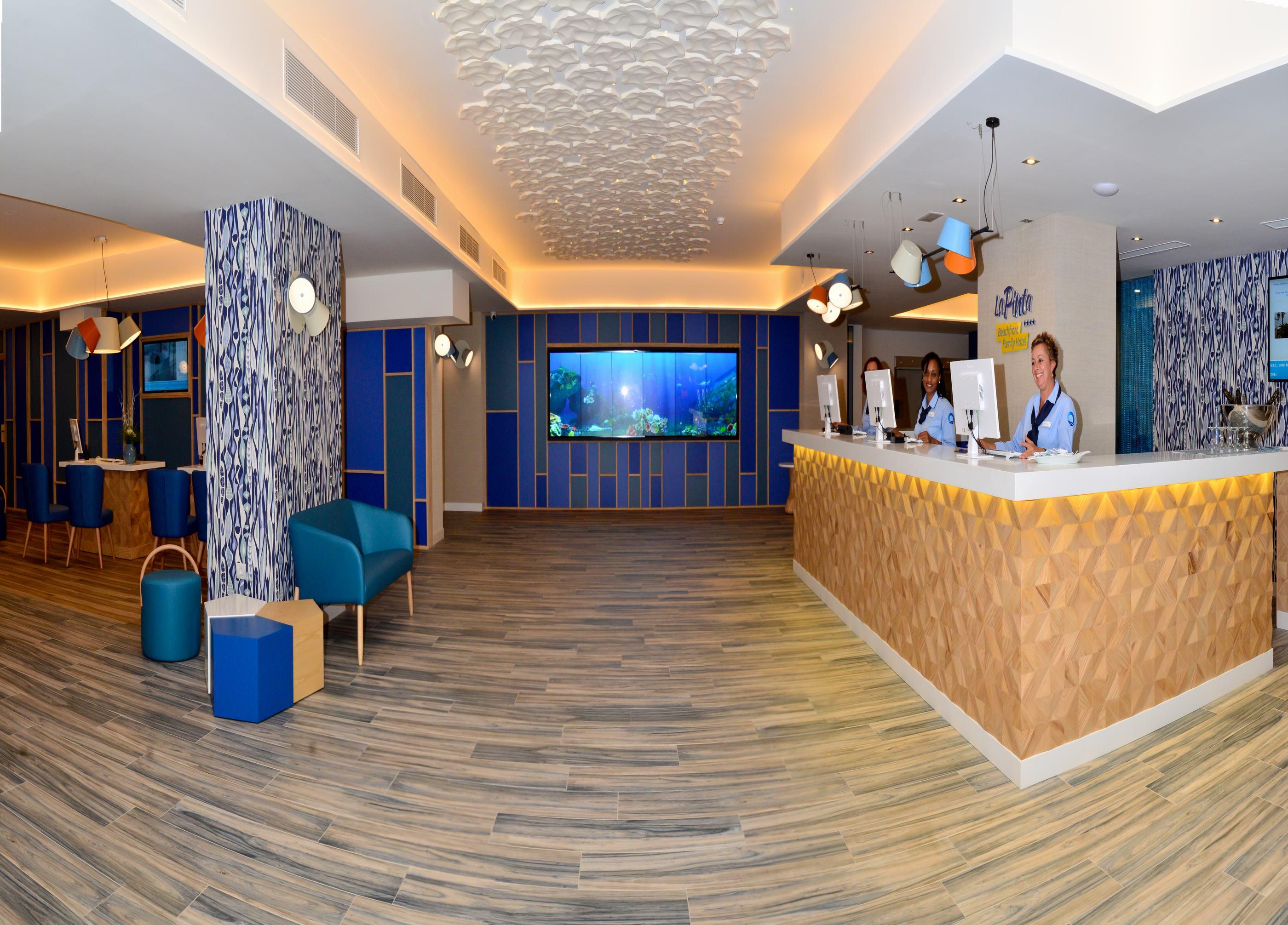 Hotel Hovima La Pinta Beachfront Family