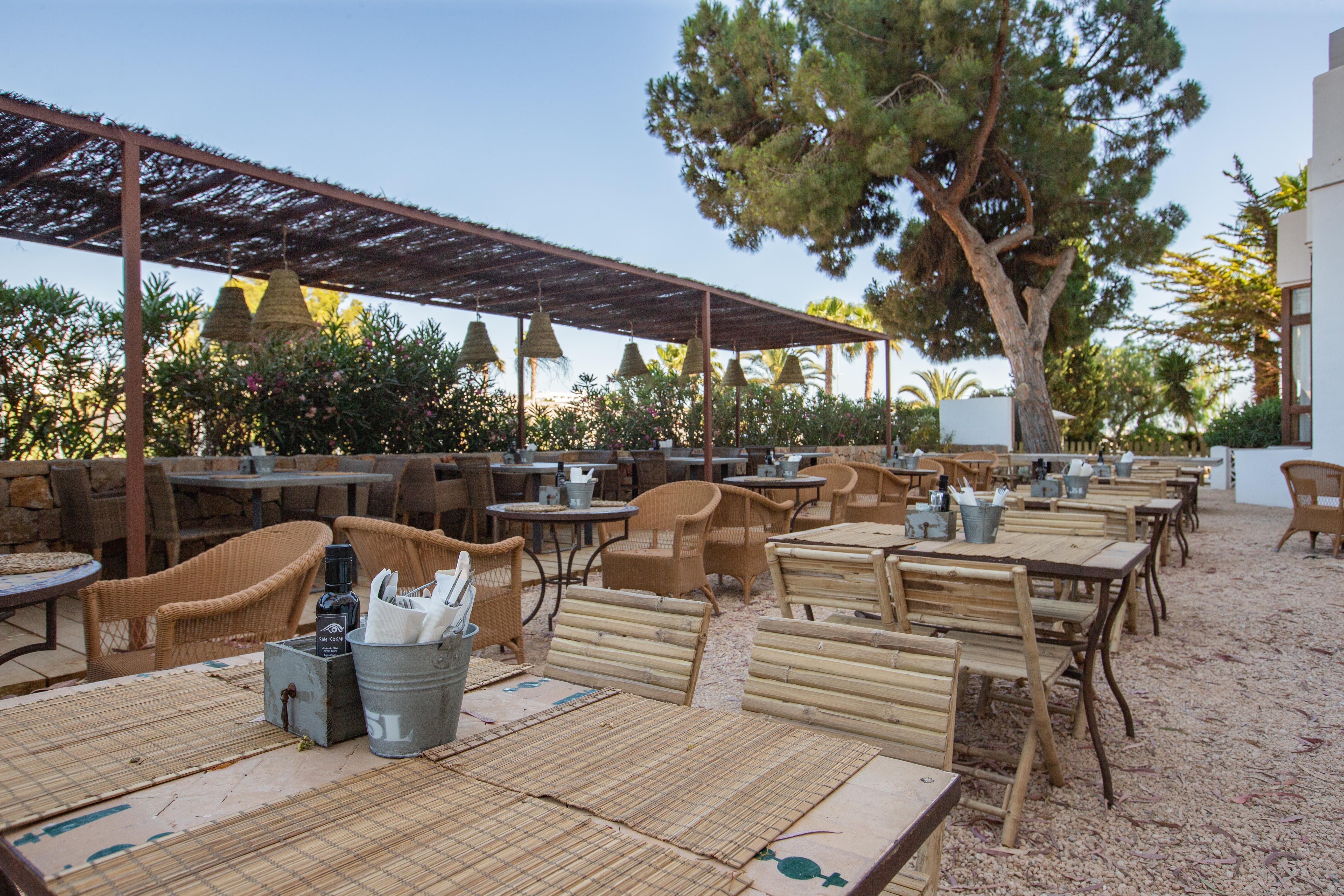 Tres Torres 4* Santa Eulalia del Río