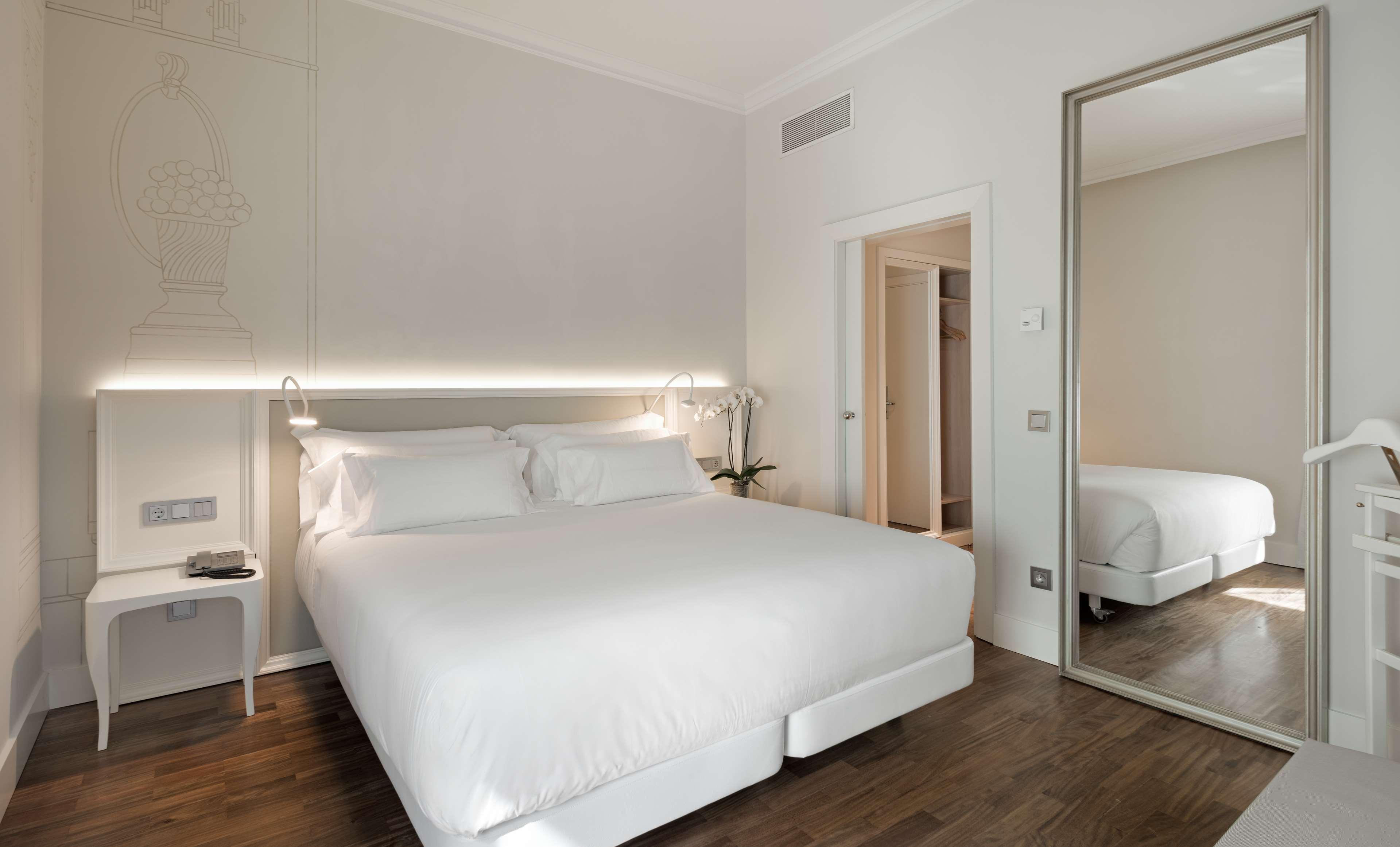 Hotel Nh Collection Abascal 4*