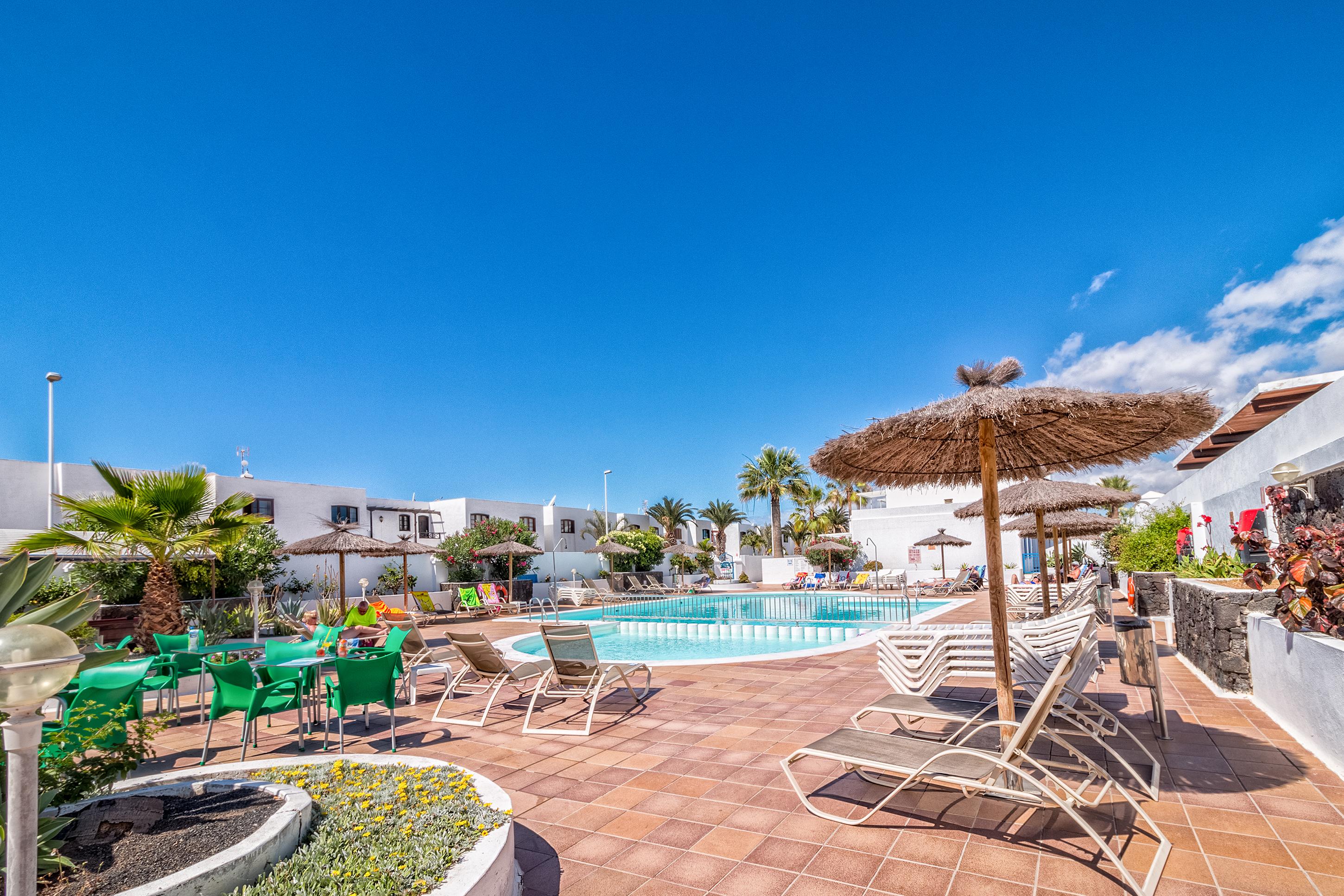 Livvo Oasis * Puerto del Carmen (Lanzarote)
