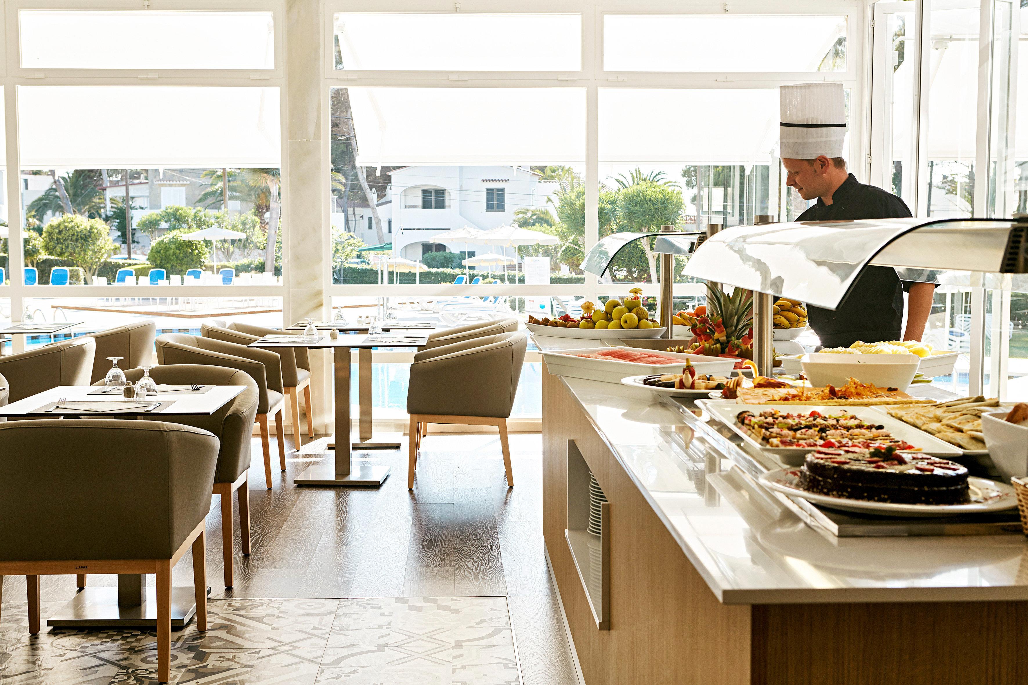 Globales Cala Blanca Hotel 4*