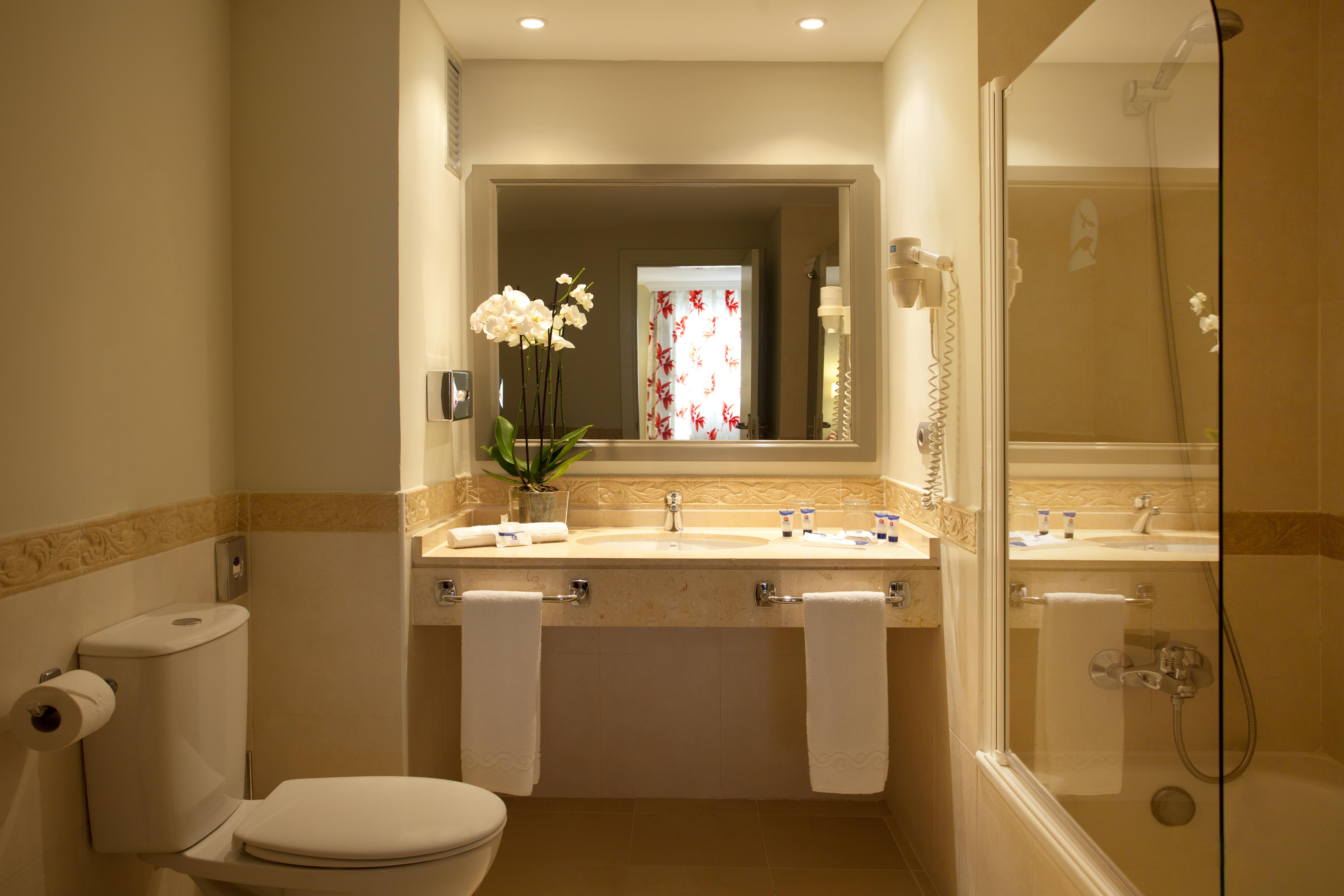 Apartahotel Marinas De Beach&spa 4*