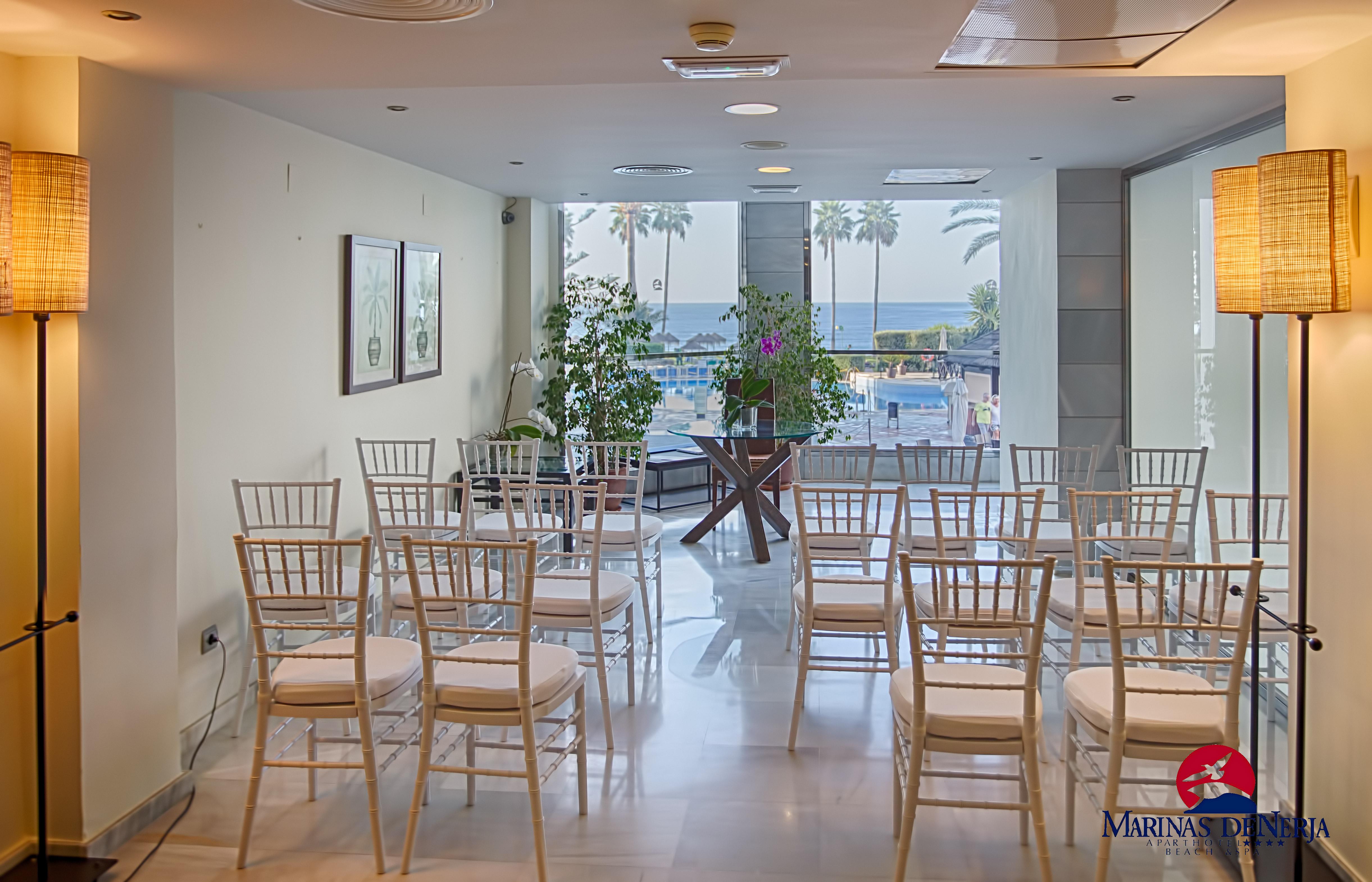 Apartahotel Marinas De Beach&spa
