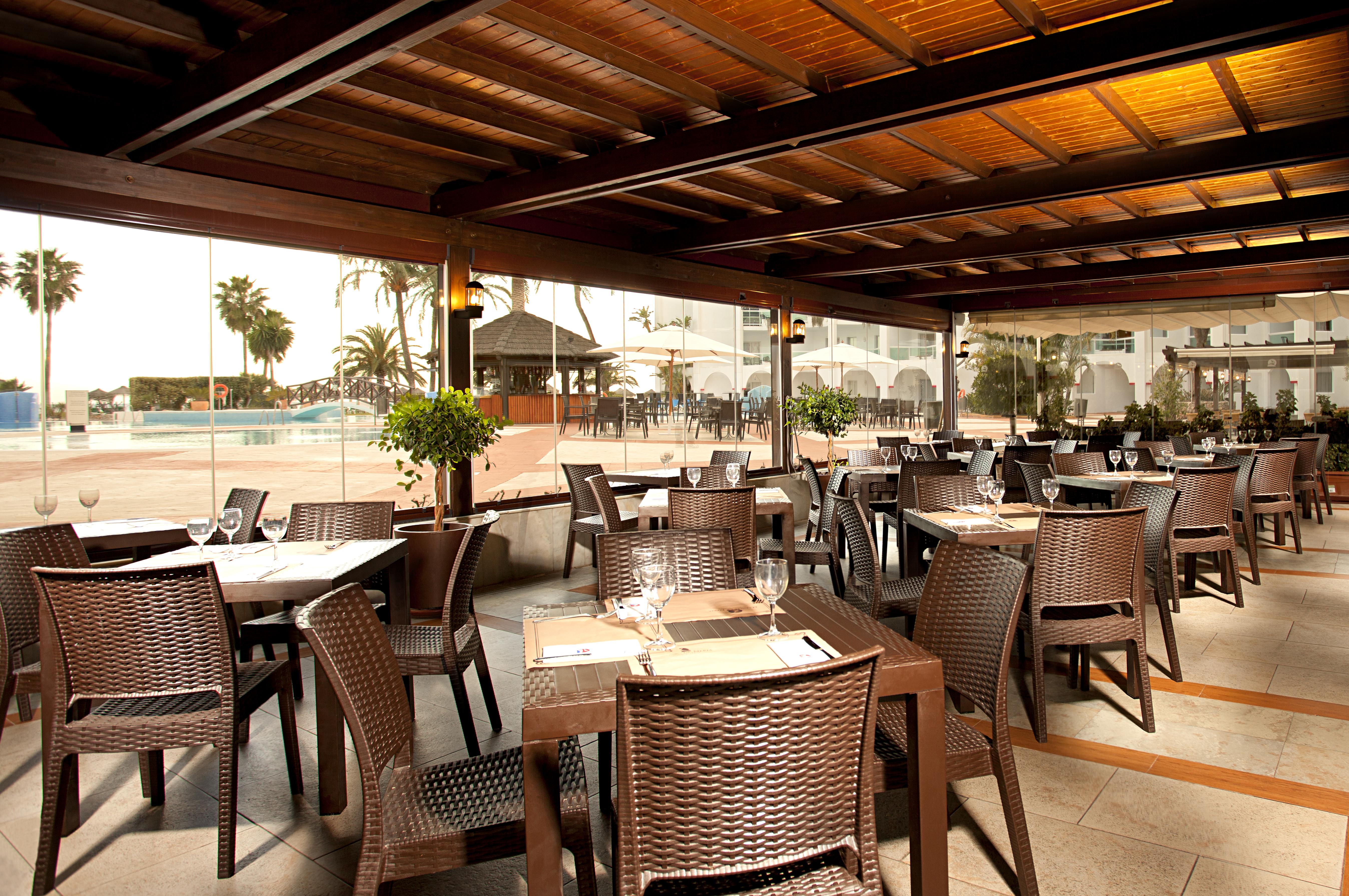 Apartahotel Marinas De Beach&spa