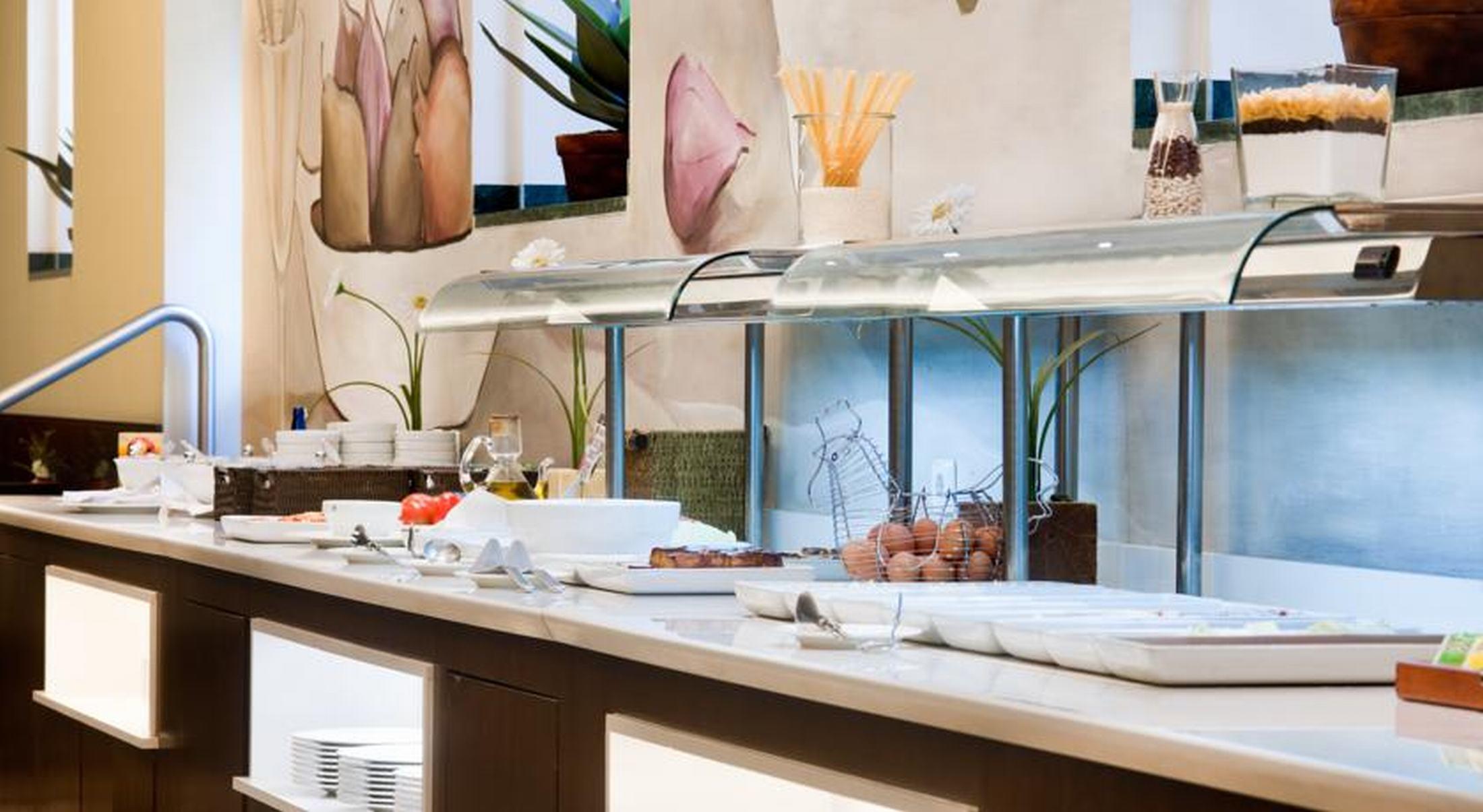 Hotel Catalonia Goya 4*