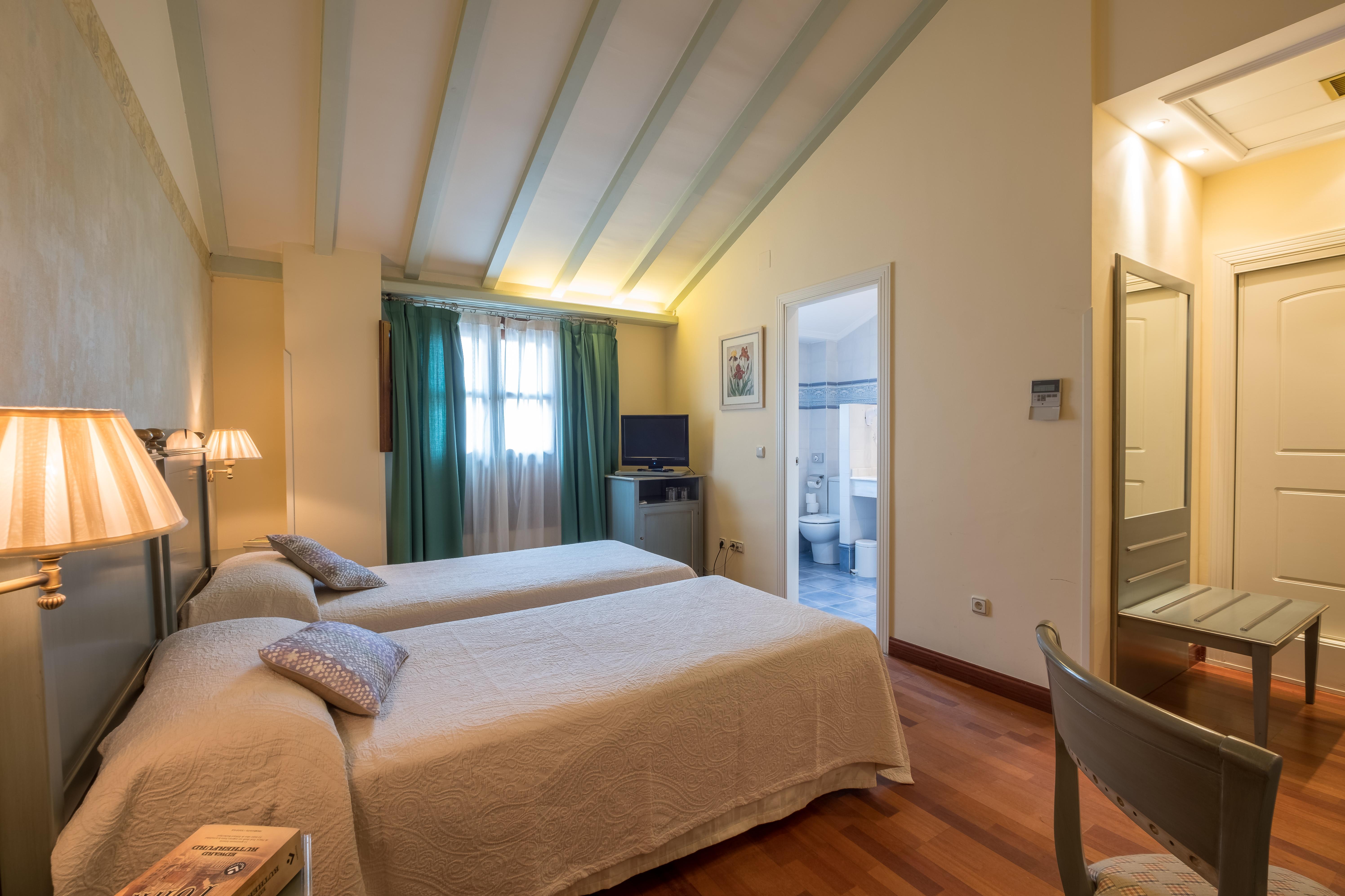 Condesa De 3*
