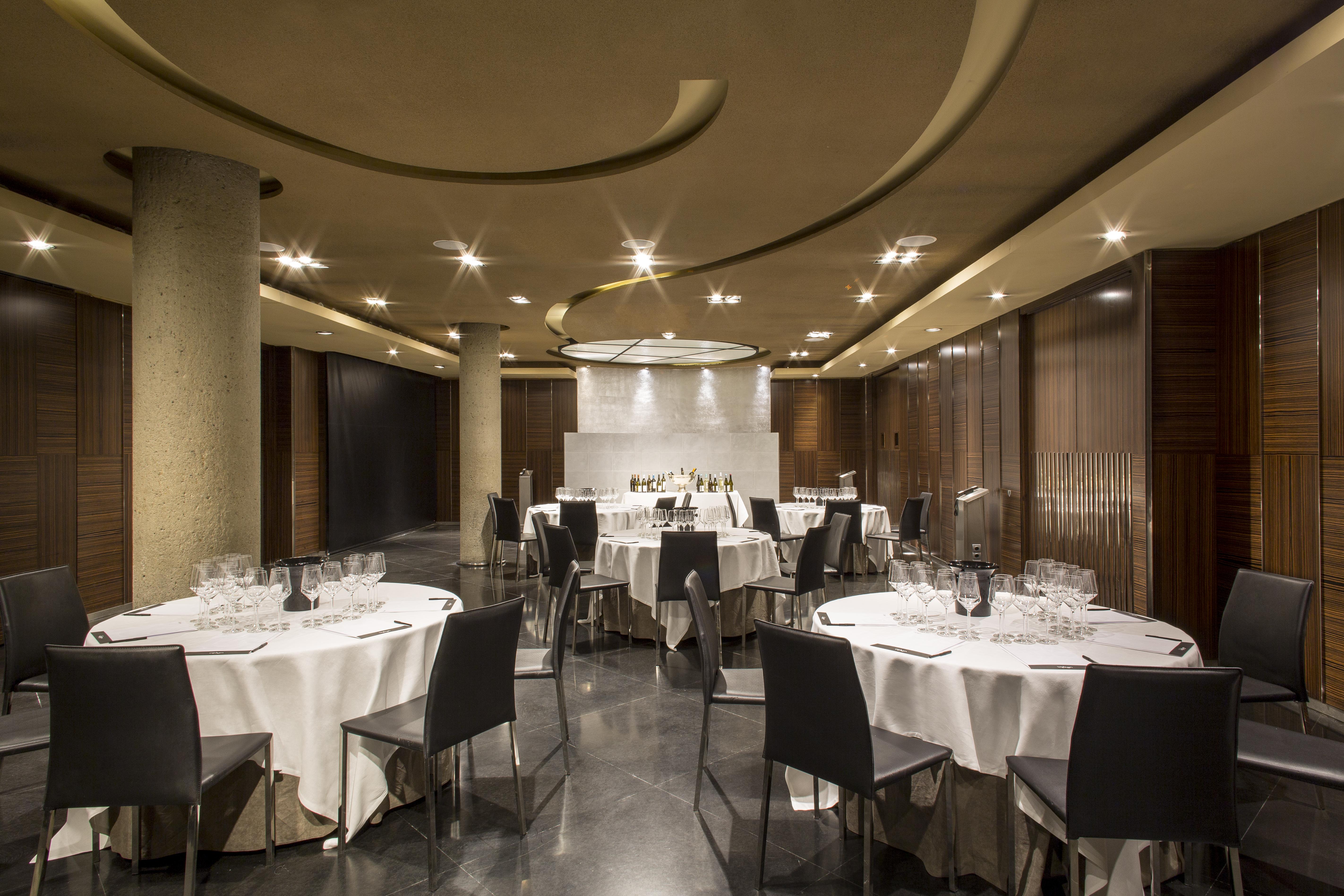 Urban, A Small Luxury Of The World Madrid