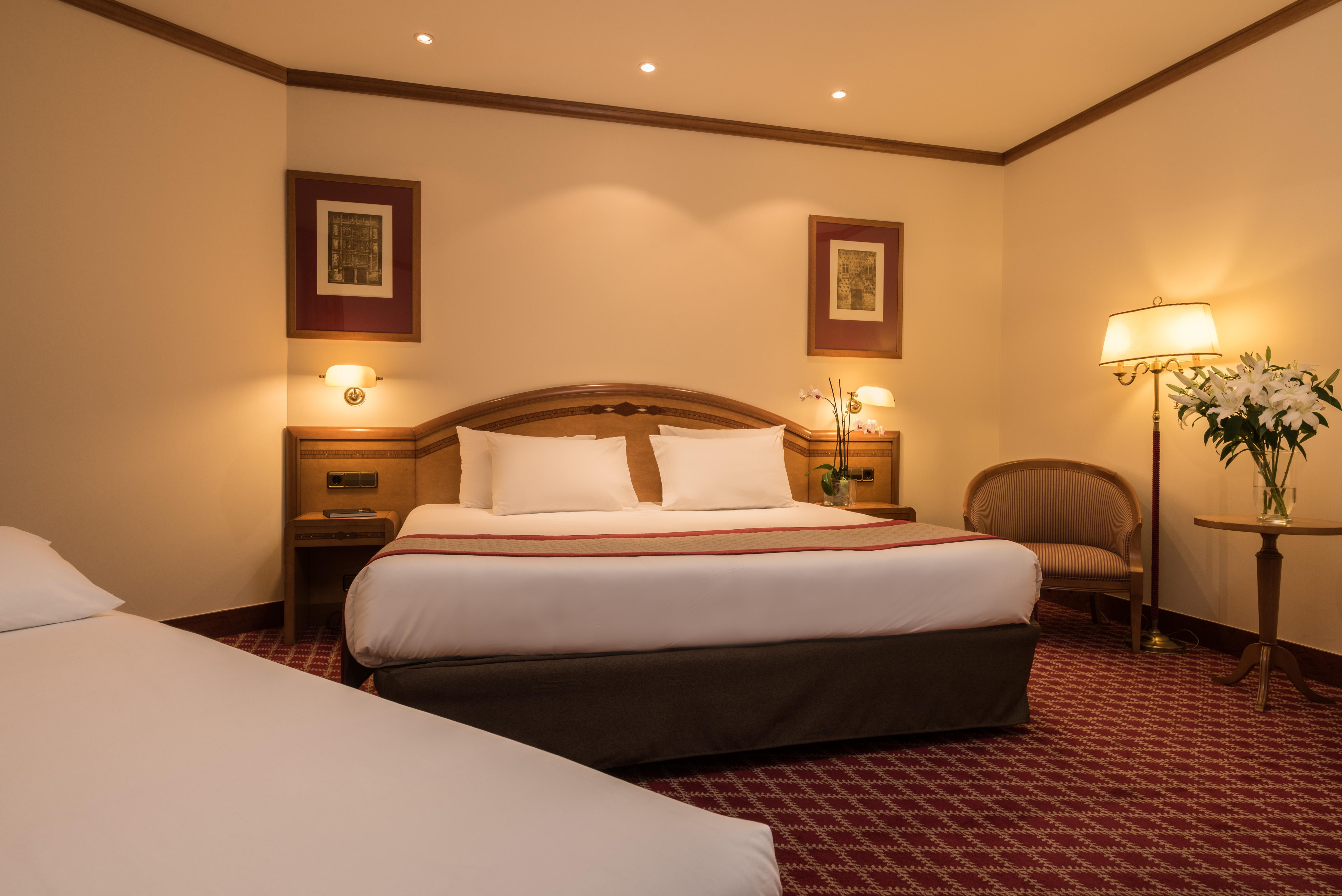 Eurostars Claras Hotel