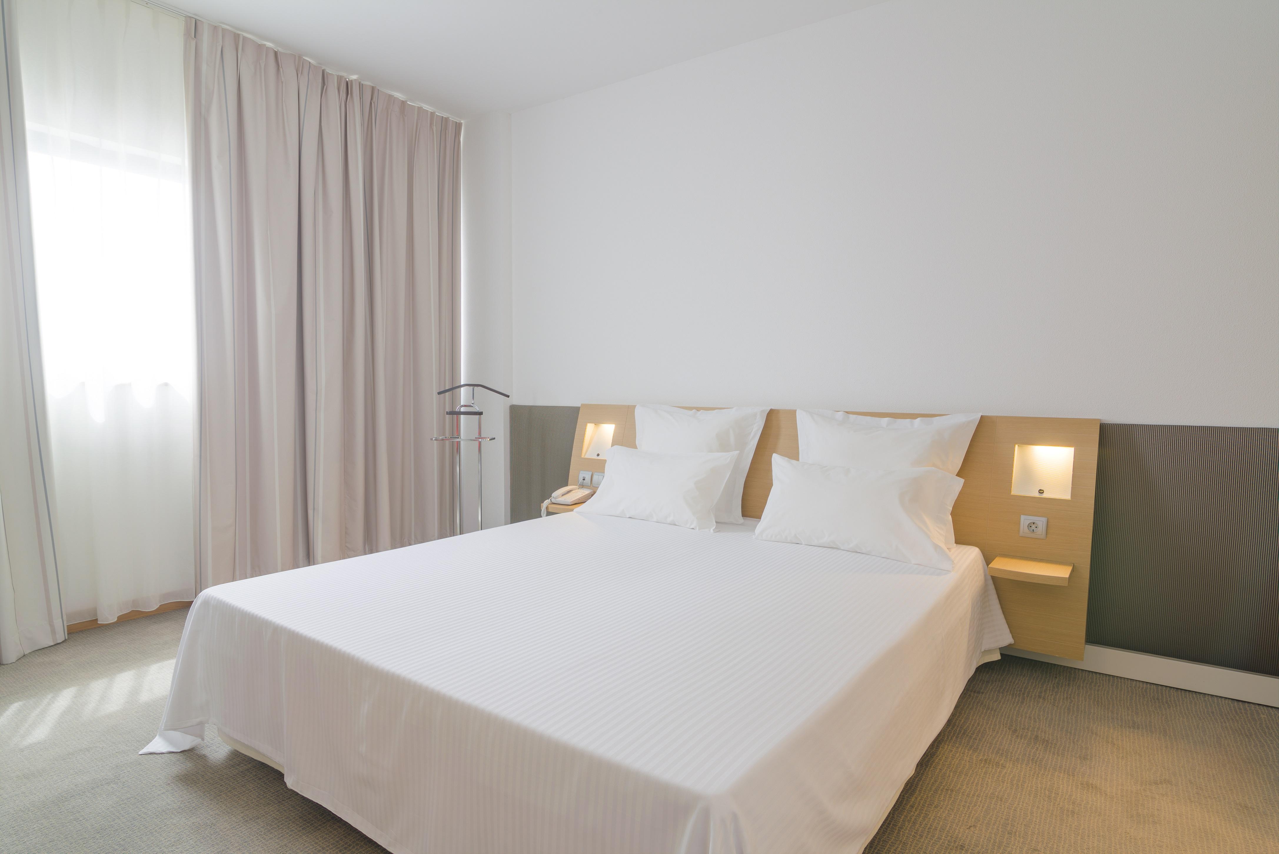 Occidental Agalia Hotel 4*