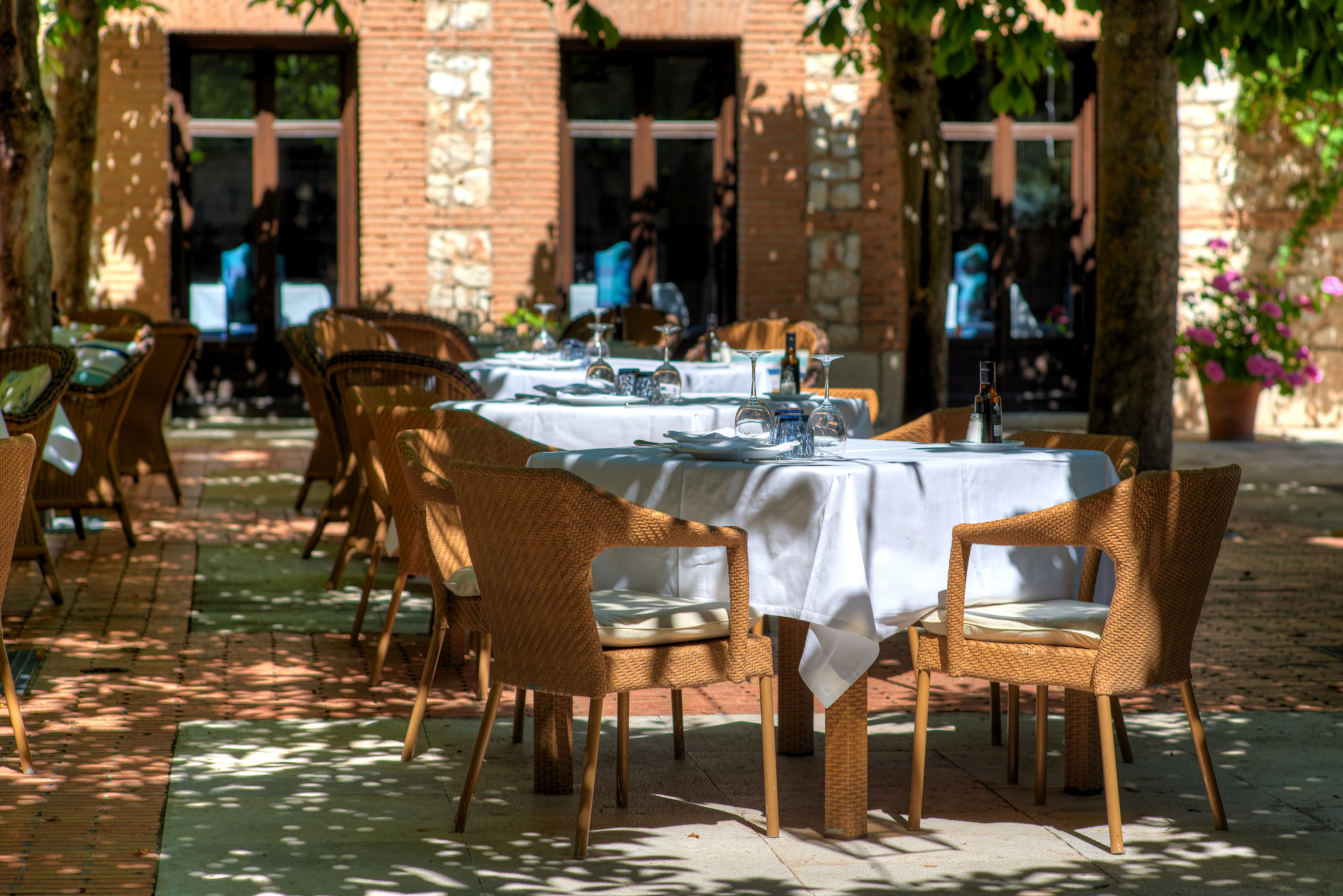 Hotel De 4*