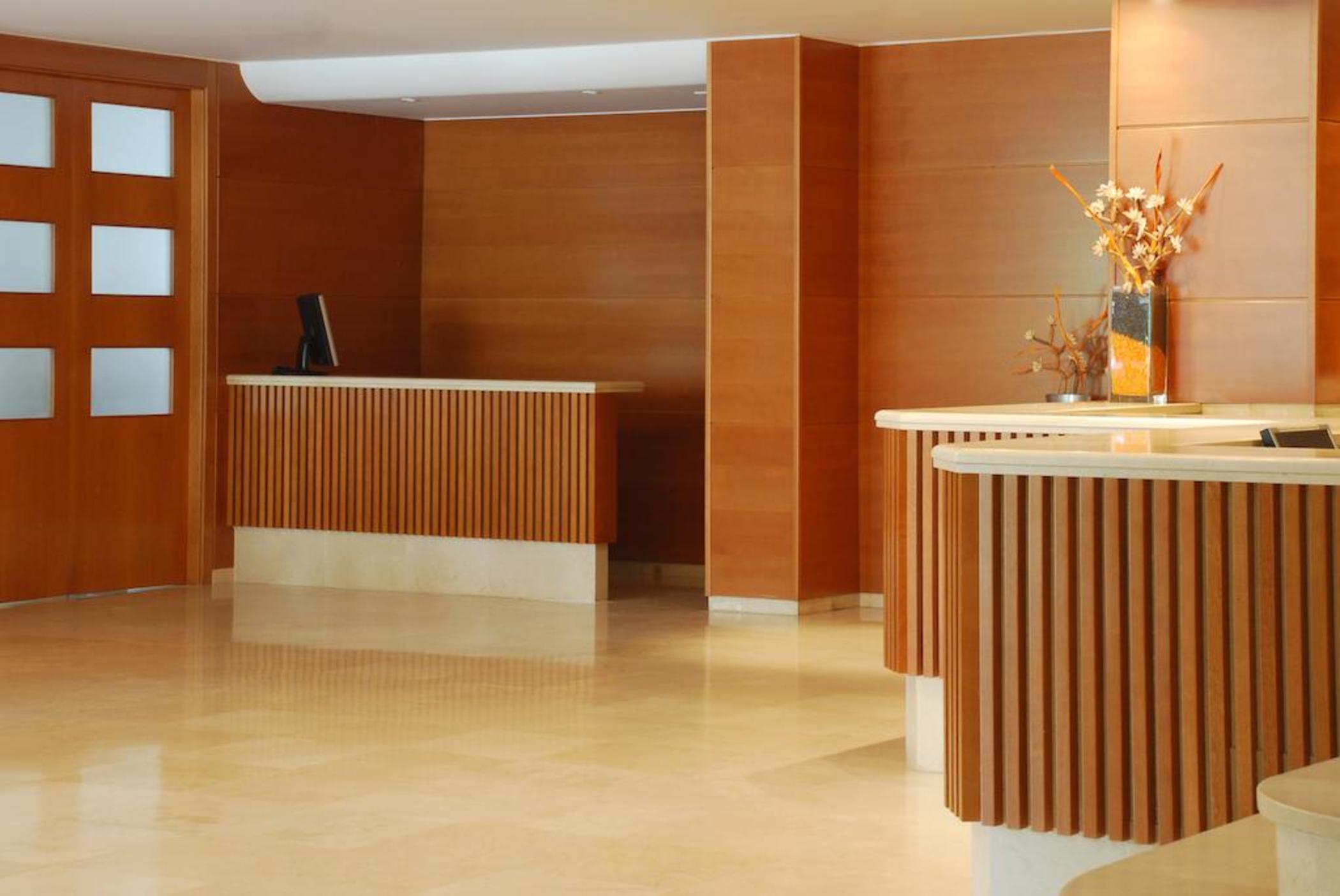 Hotel Robles 3*
