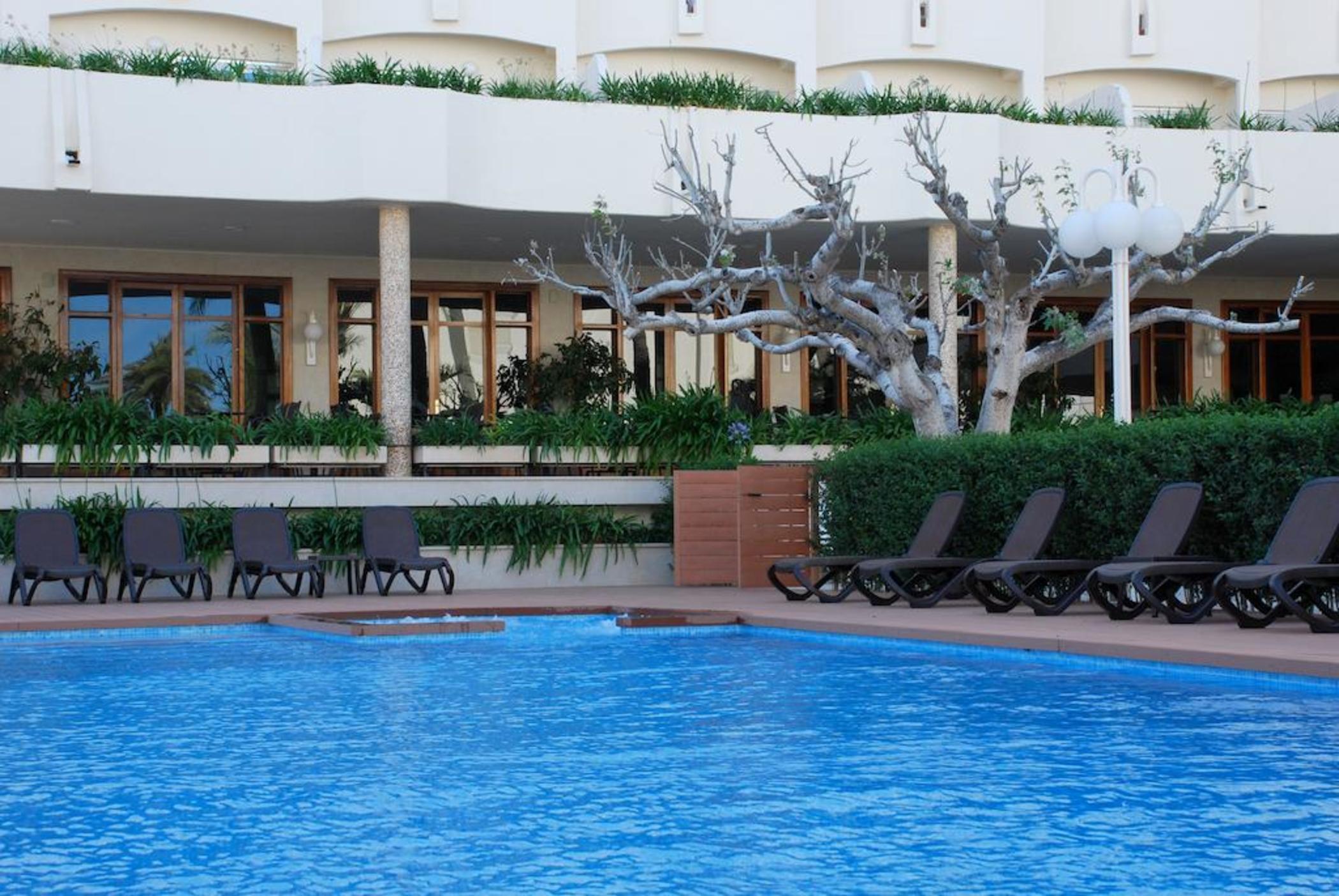 Hotel Robles