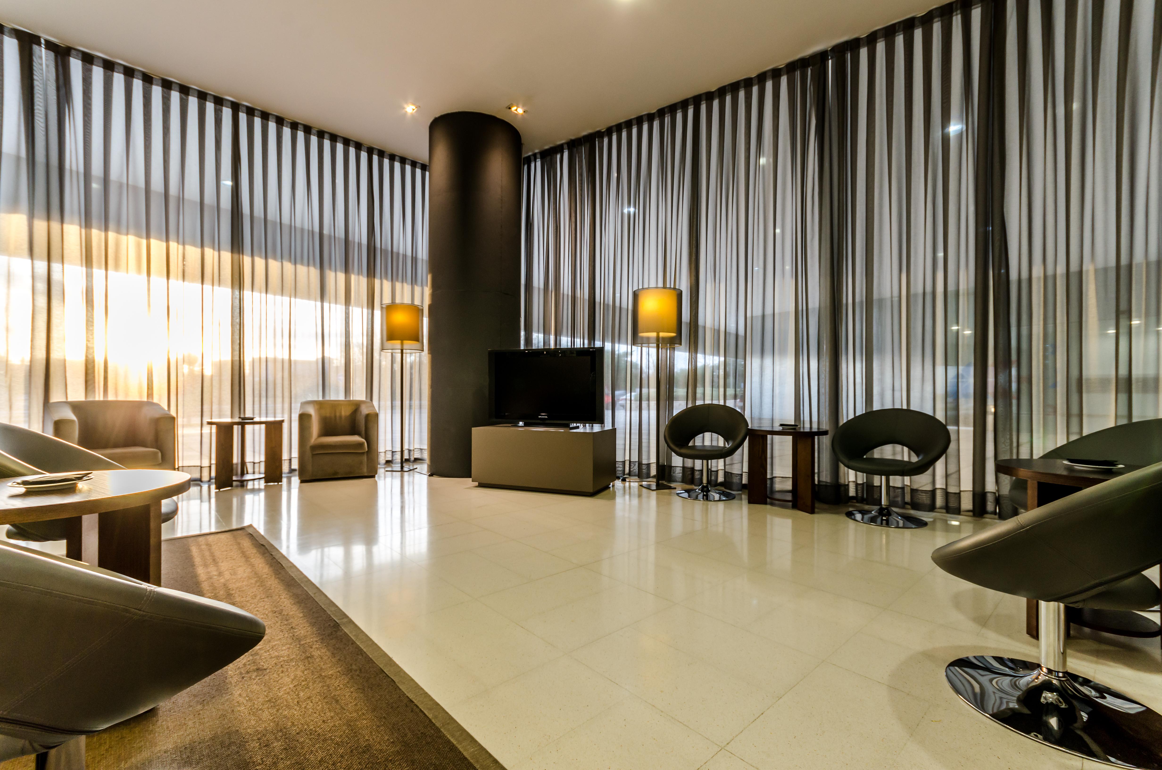 Yit Vía Sevilla Mairena Hotel 4*