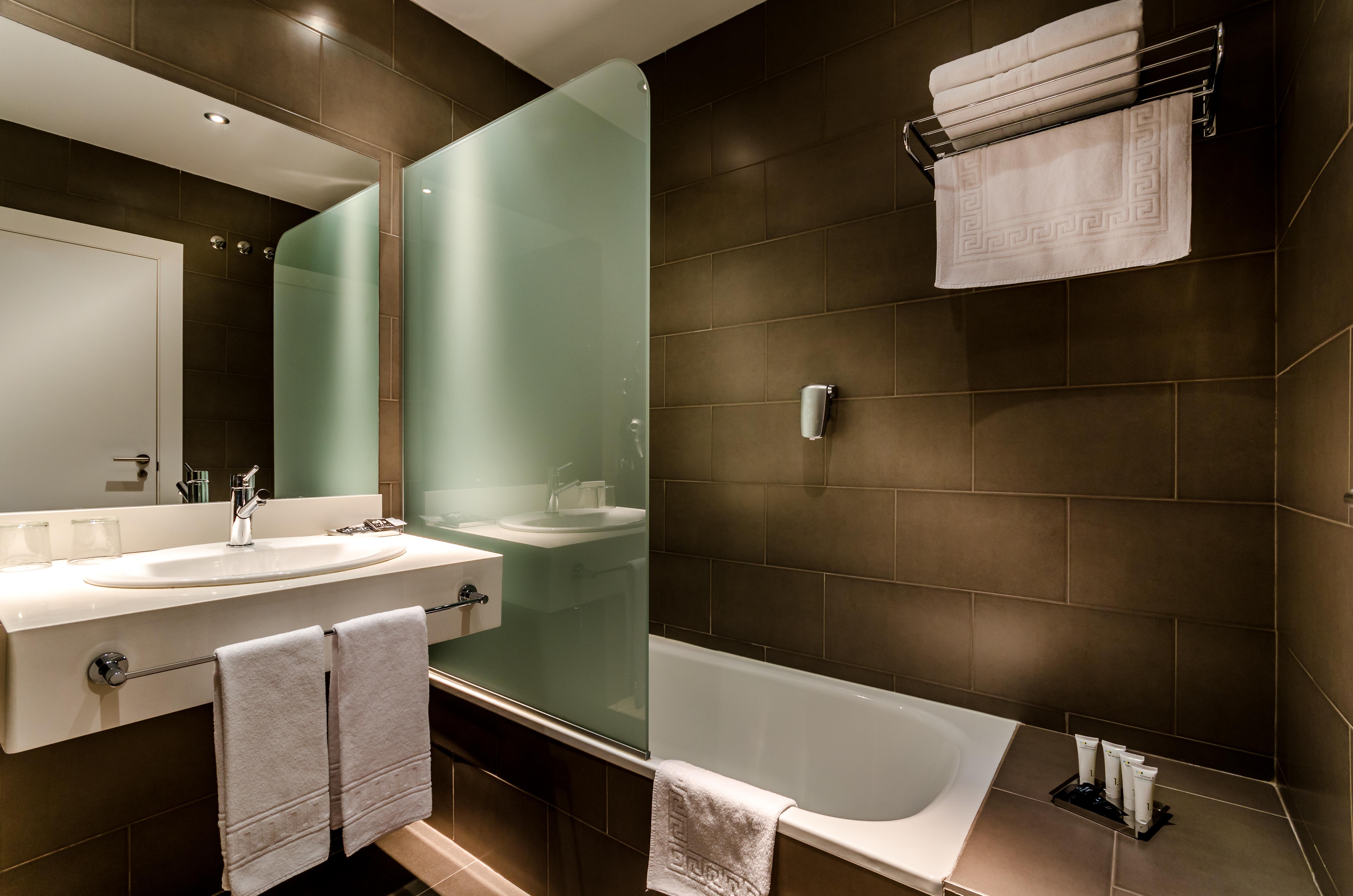 Hotel Yit Vía Sevilla Mairena