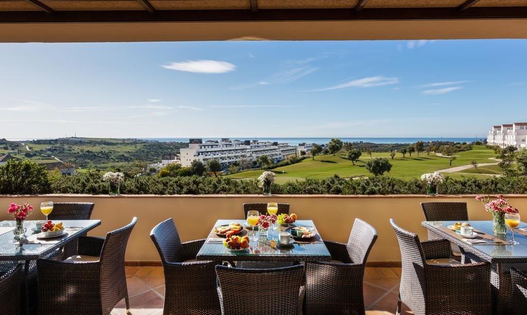 Ona Valle Golf & Apartahotel Estepona