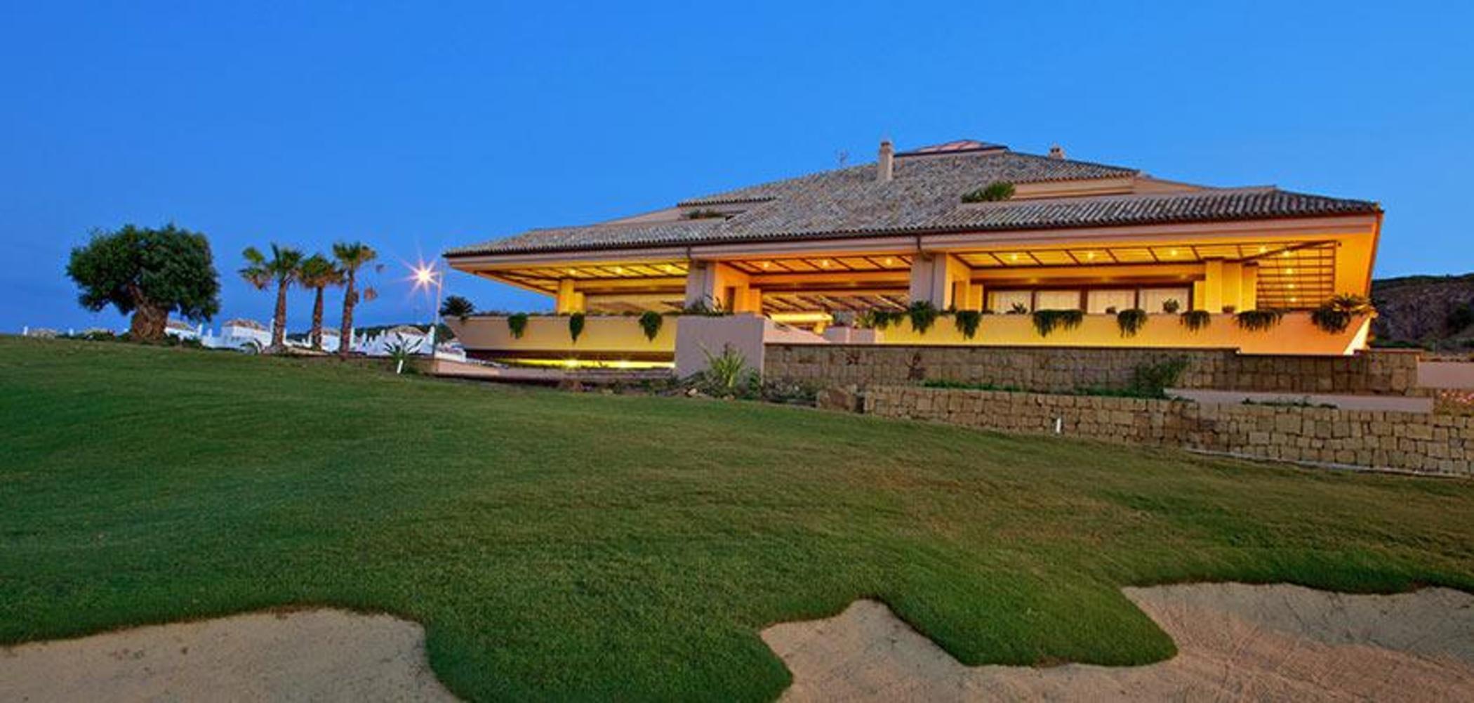 Ona Valle Golf & Apartahotel
