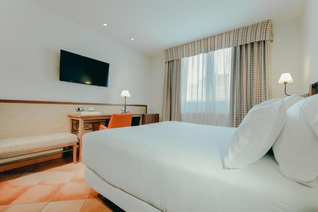 Hotel Sercotel Renacimiento
