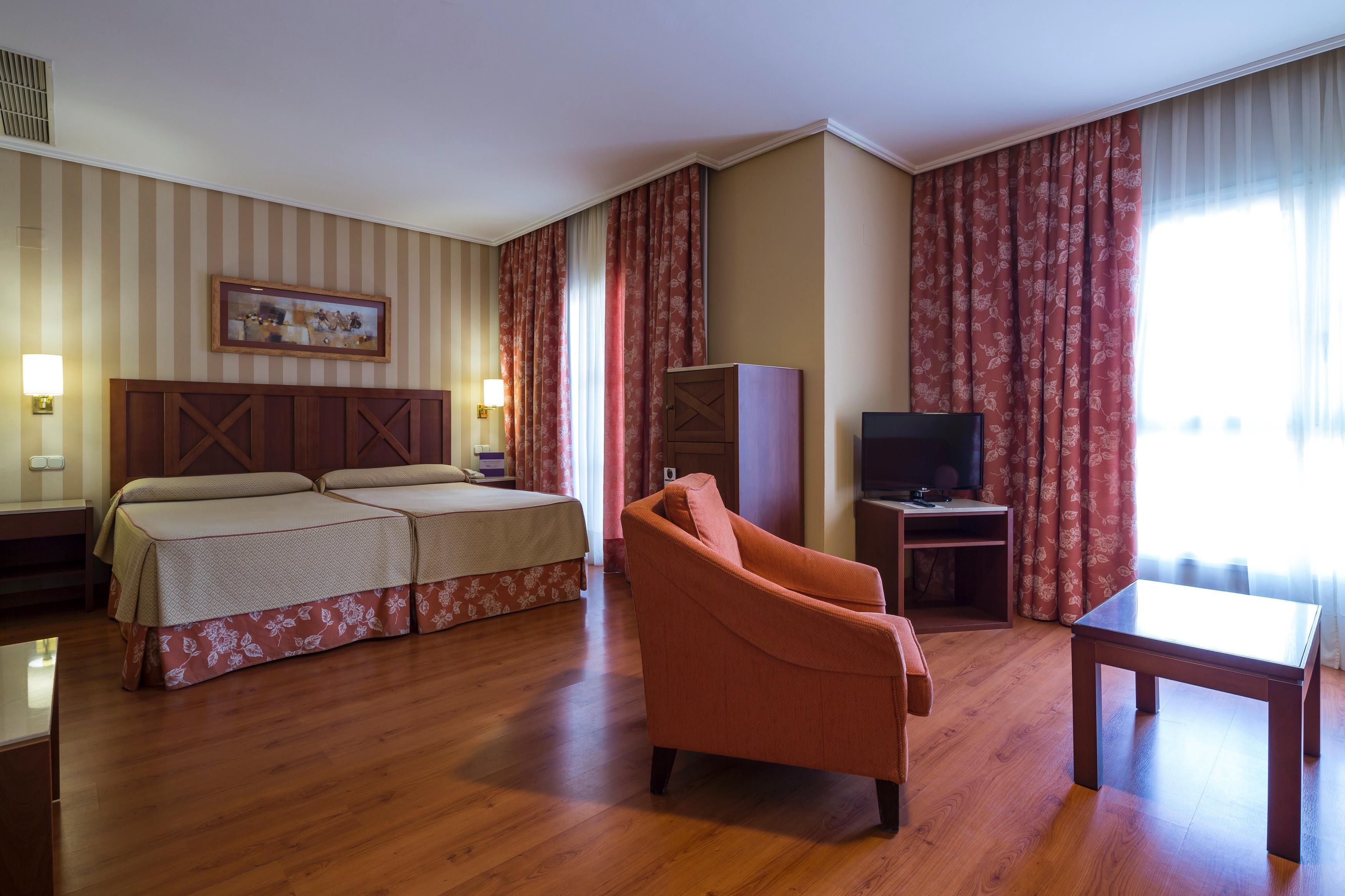 Ilunion Alcora Sevilla 4*