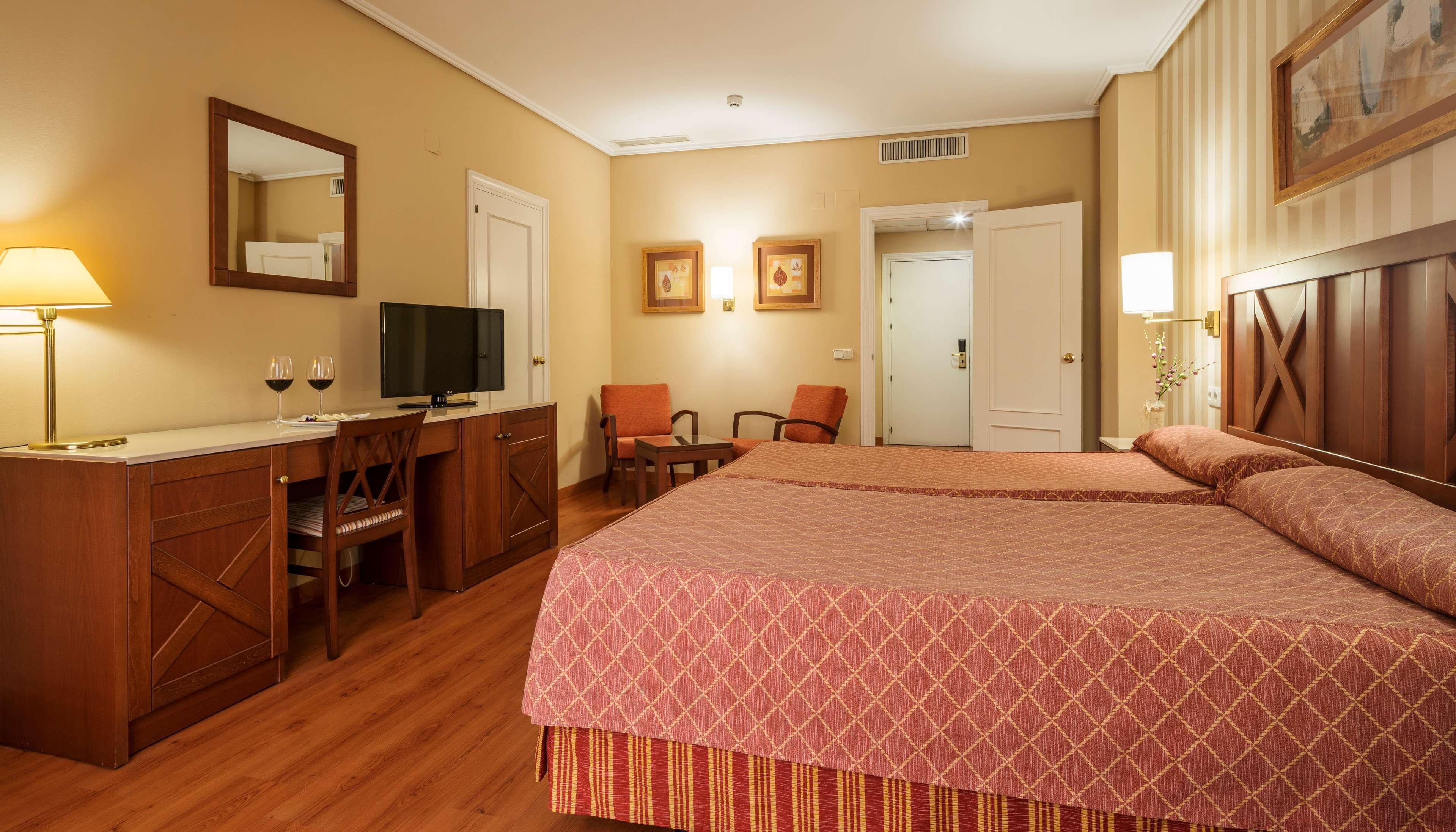 Hotel Ilunion Alcora Sevilla San Juan de Aznalfarache