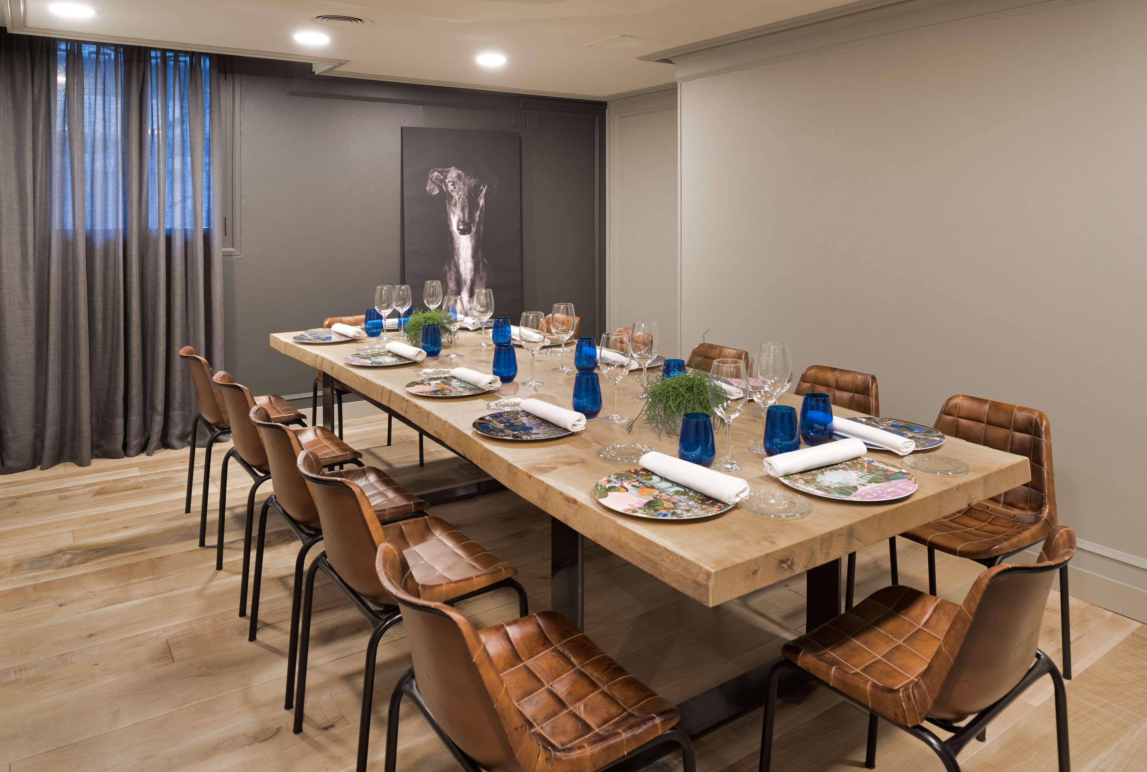 Nh Collection Gran De Hotel 4*