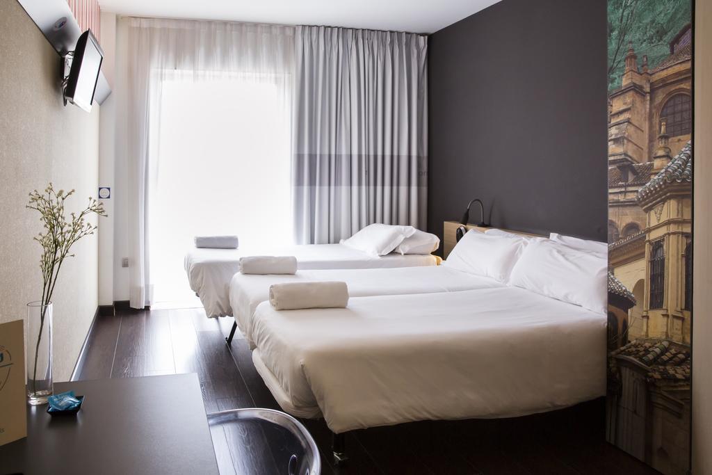 Granada Hotel
