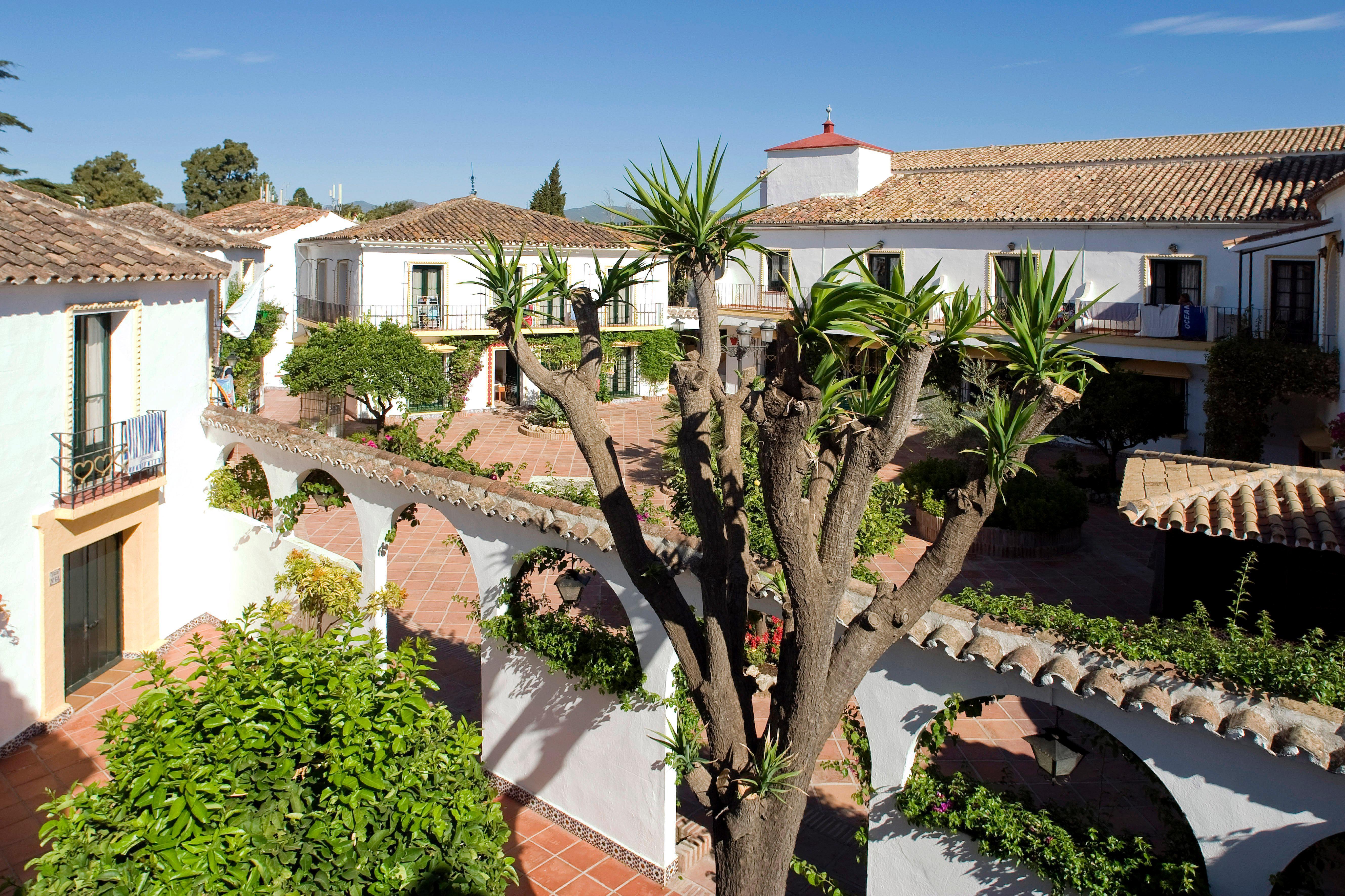 Hotel Globales Pueblo Andaluz 3*