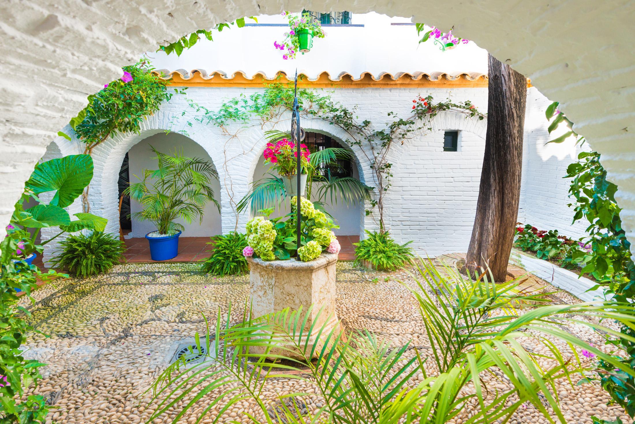 Globales Pueblo Andaluz Hotel 3*