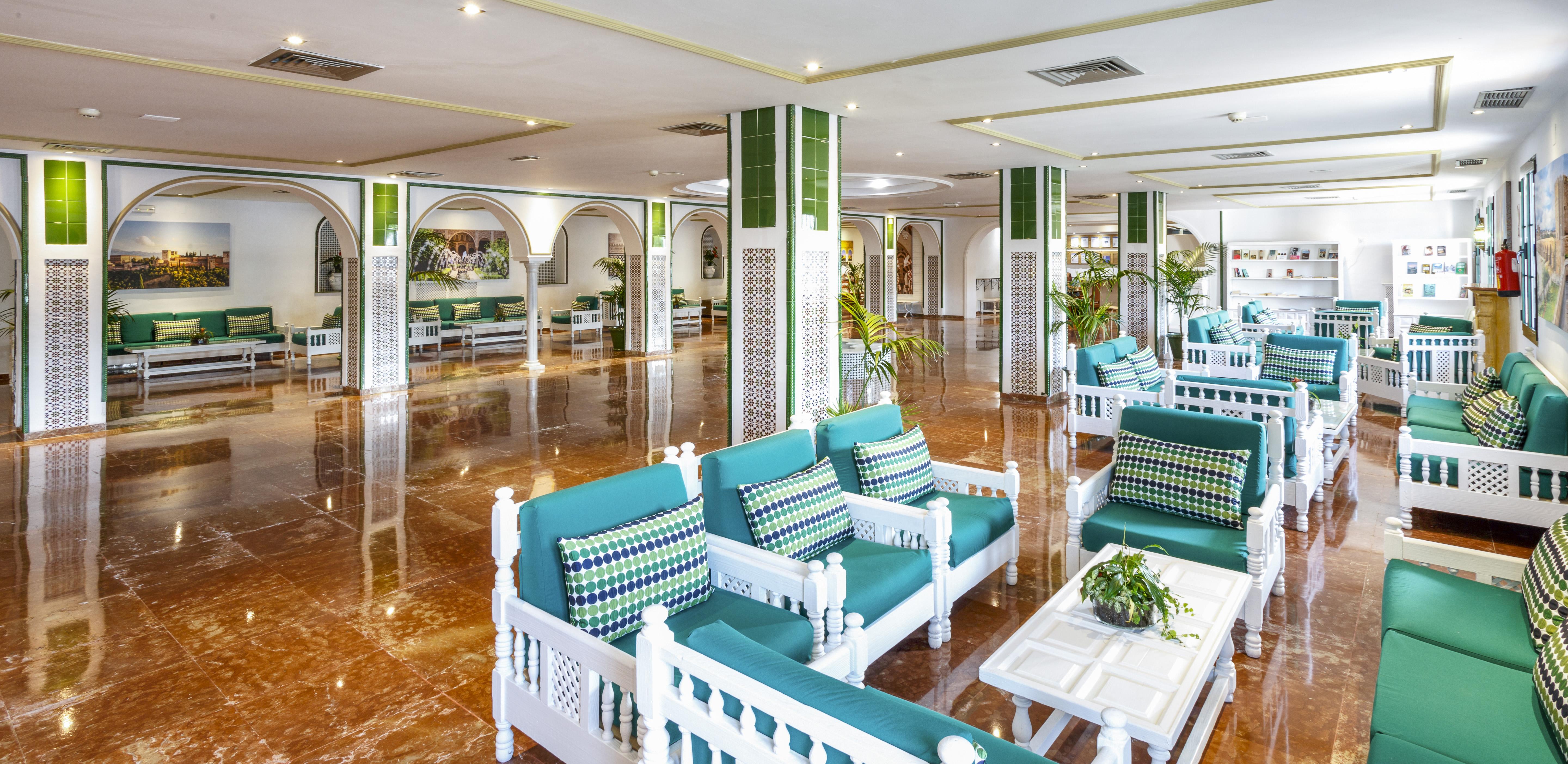 Globales Pueblo Andaluz Hotel 3*