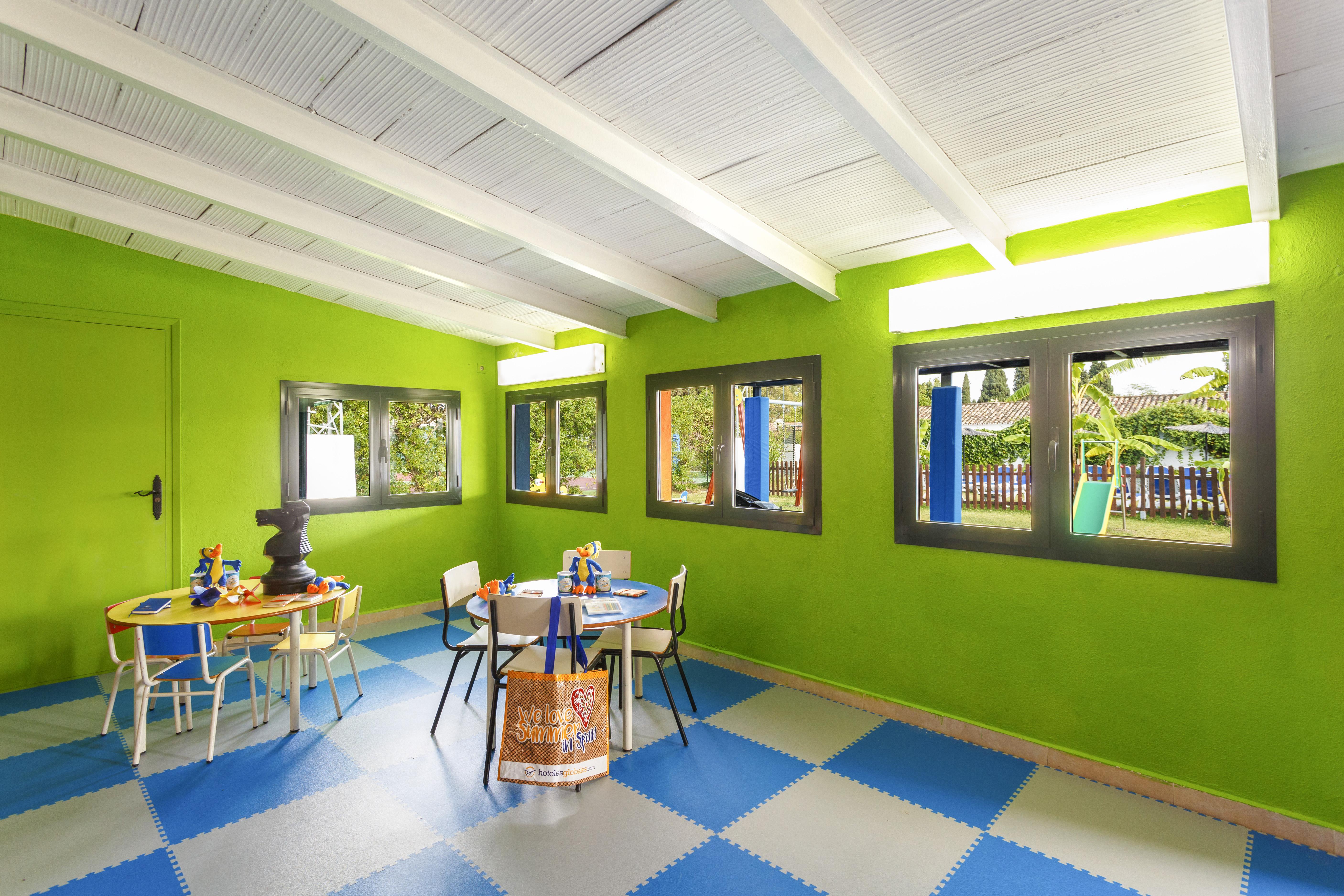Hotel Globales Pueblo Andaluz 3*