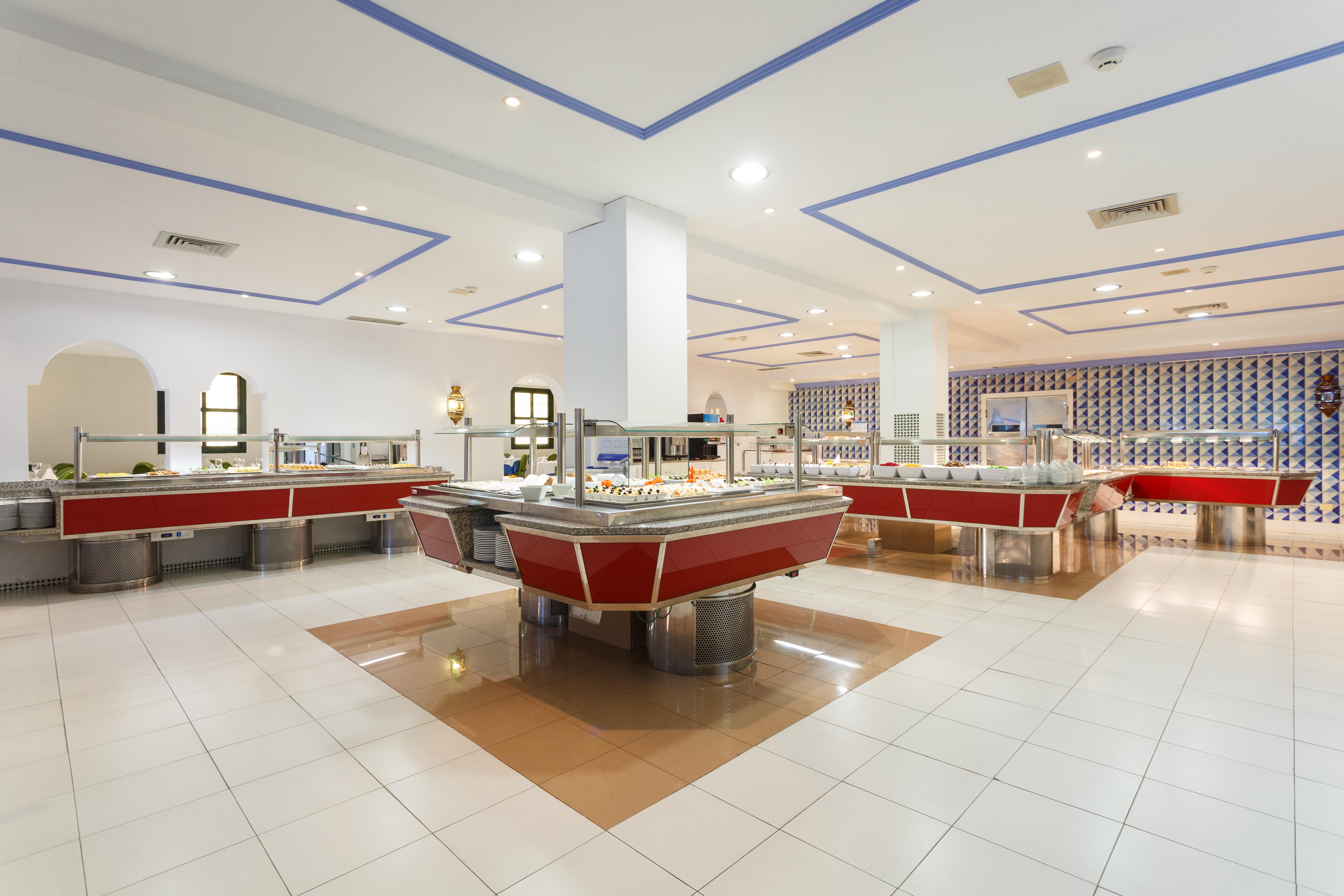 Hotel Globales Pueblo Andaluz San Pedro de Alcántara